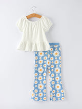 White Top And Daisy-Print Flared Pants Girl's Outfit