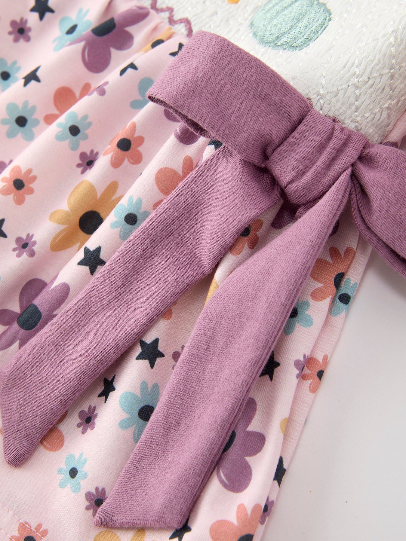 Three Little Tots Halloween Thanksgiving Pumpkin Floral Bow Bloomer Set, extra product detail