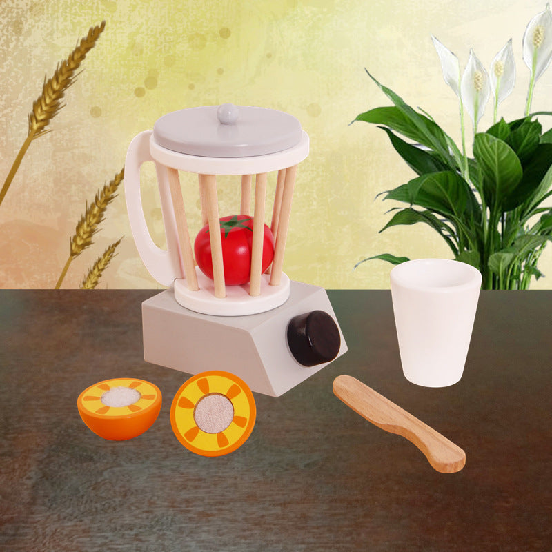 Three Little Tots Children's simulation kitchen set, in Juicer
