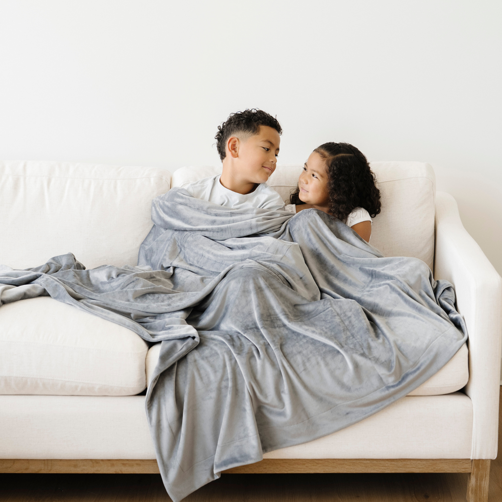 MINKY STRETCH XL THROW BLANKETS