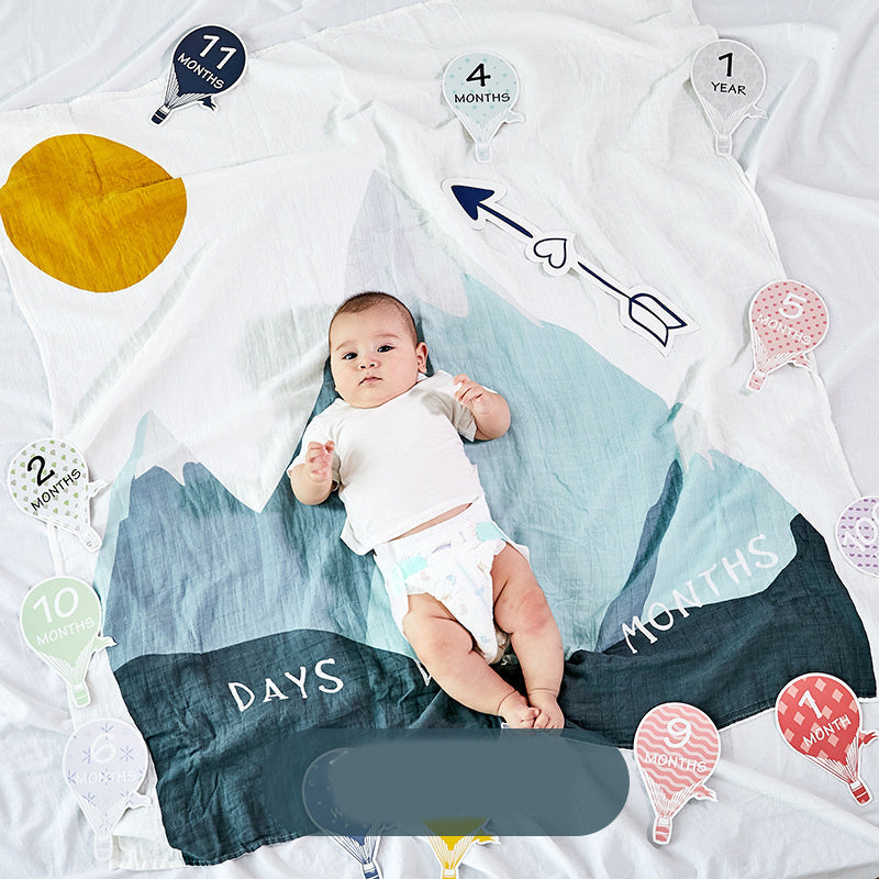 Three Little Tots Baby swaddle, in Sunrise