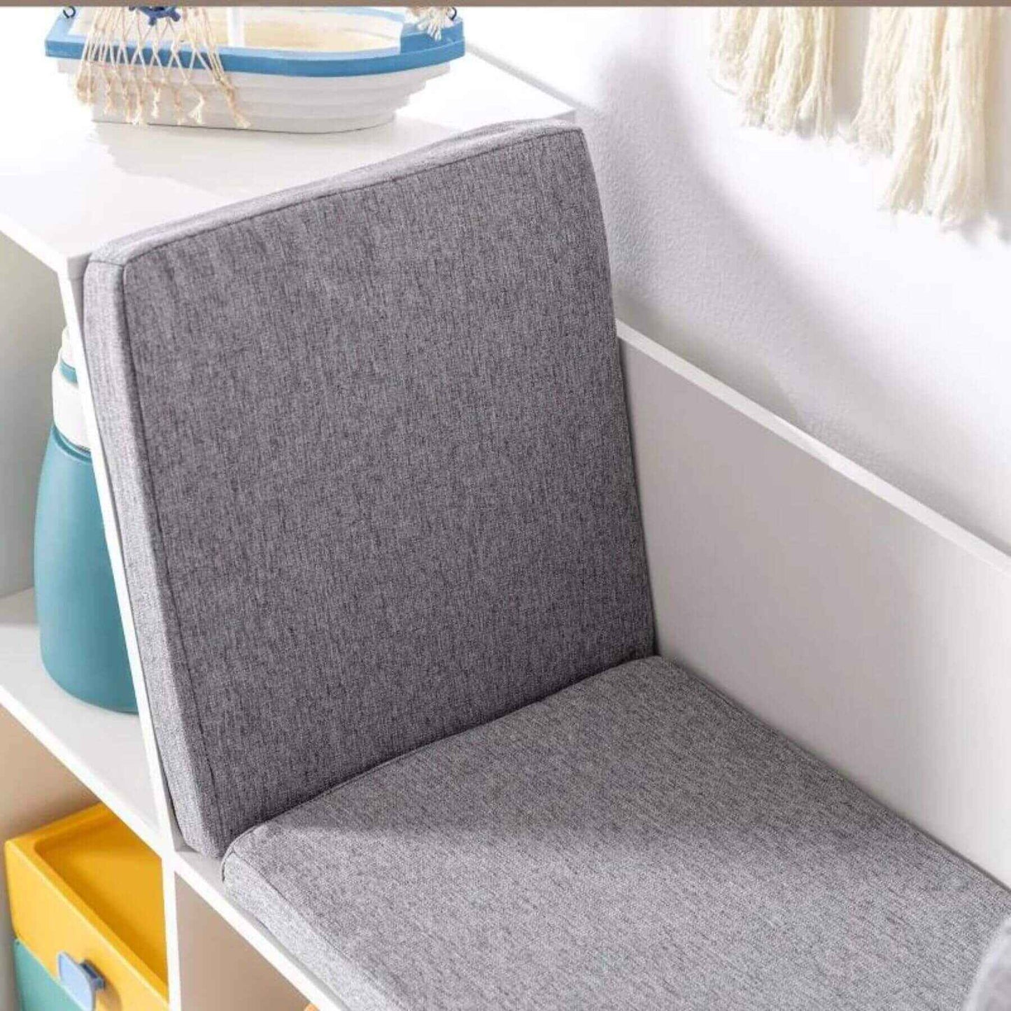 HOMCOM 6-Cubby Kids Bookcase with Reading Nook and Cushion, White