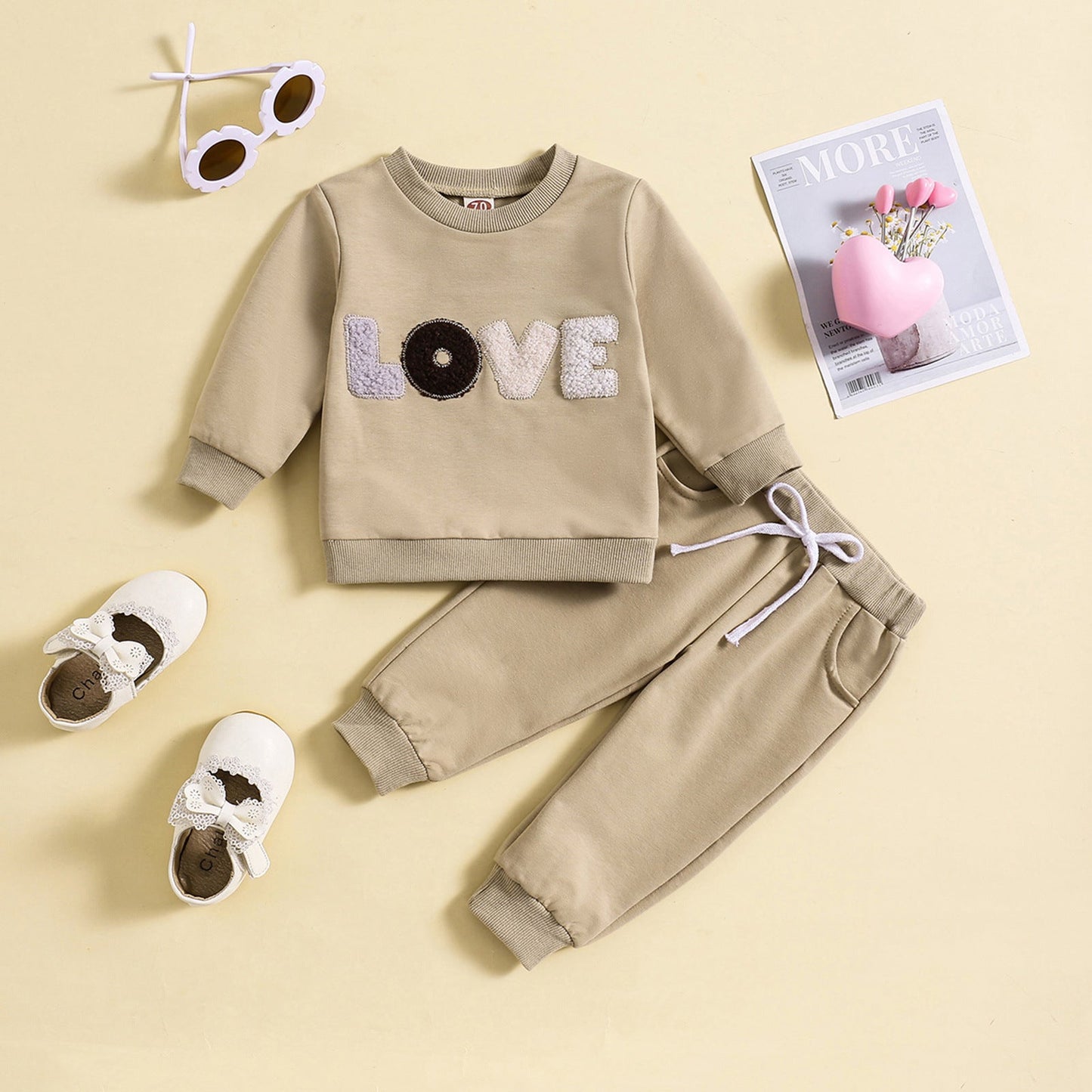 Fashion Boys And Girls Spring And Autumn Suit