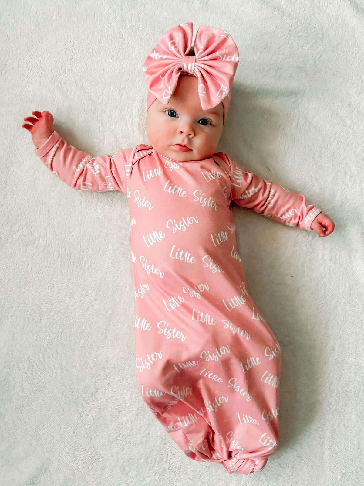 Three Little Tots Little sister knotted gown and headband set