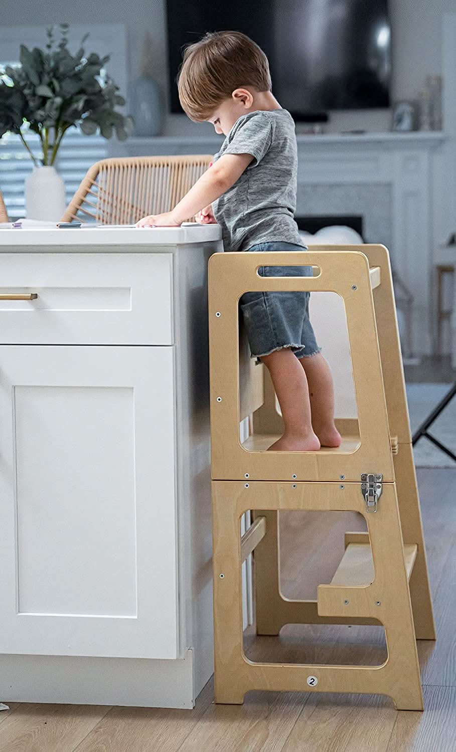 Three Little Tots Date 4-in-1 Kitchen Tower and Desk, second additional photo