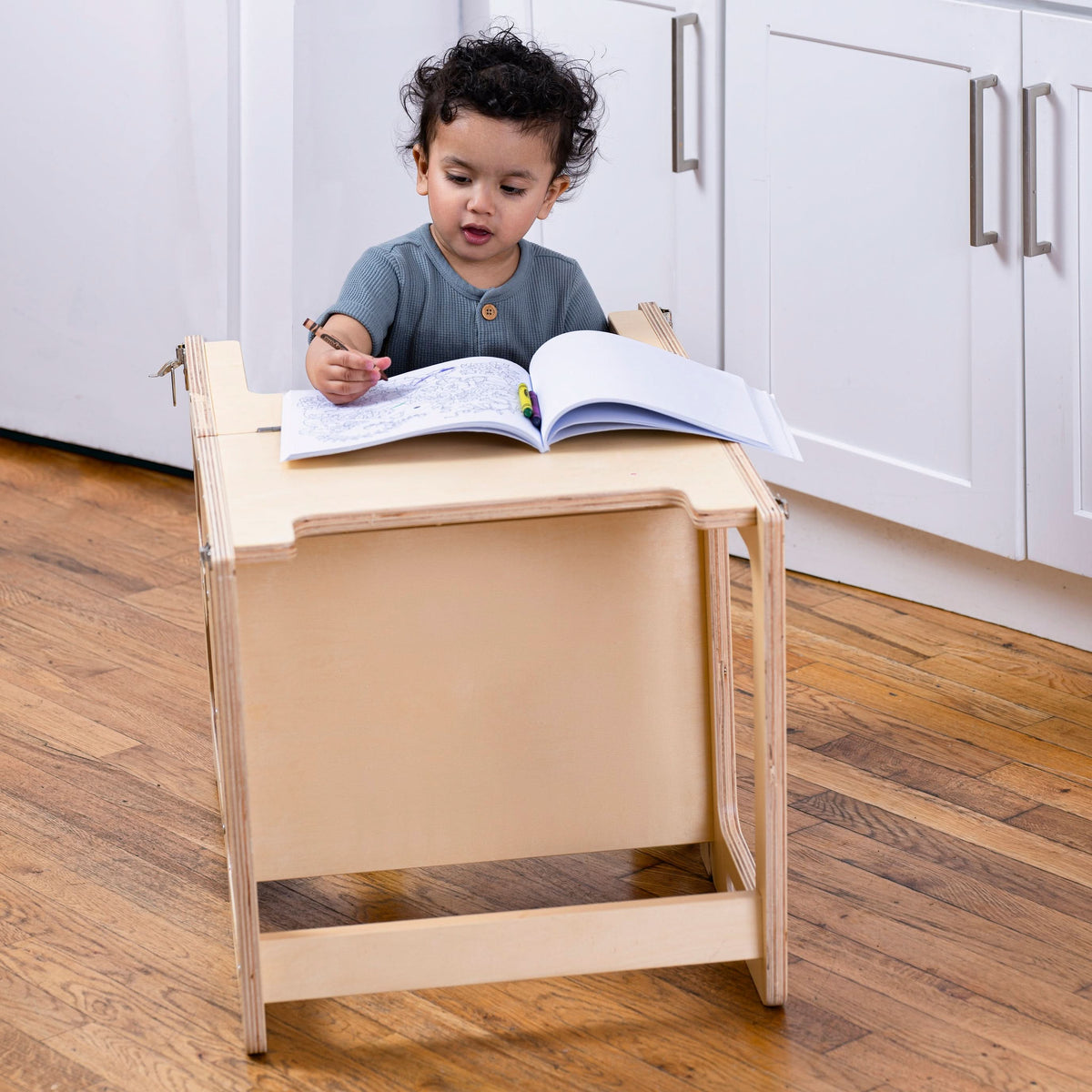Three Little Tots Date 4-in-1 Kitchen Tower and Desk, supplementary photo