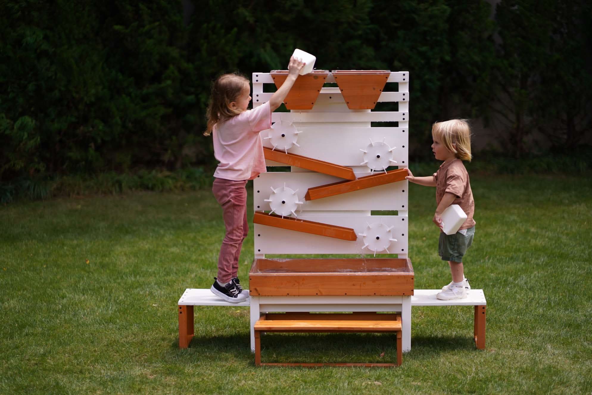 Avenlur Large Wooden Water Table – Multi-Level Sensory Play Station