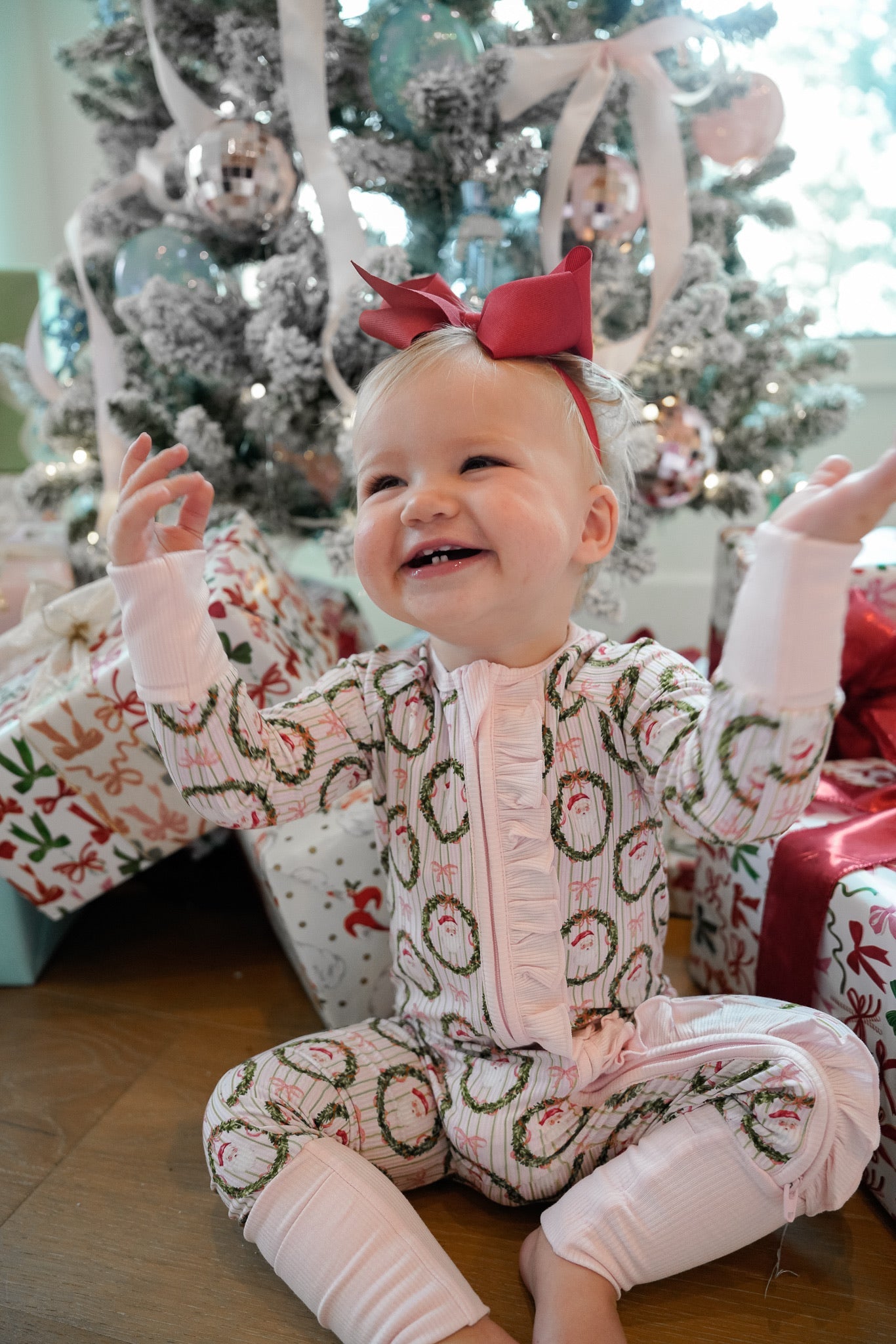 Pink Santa - Ribbed Bamboo Sleeper