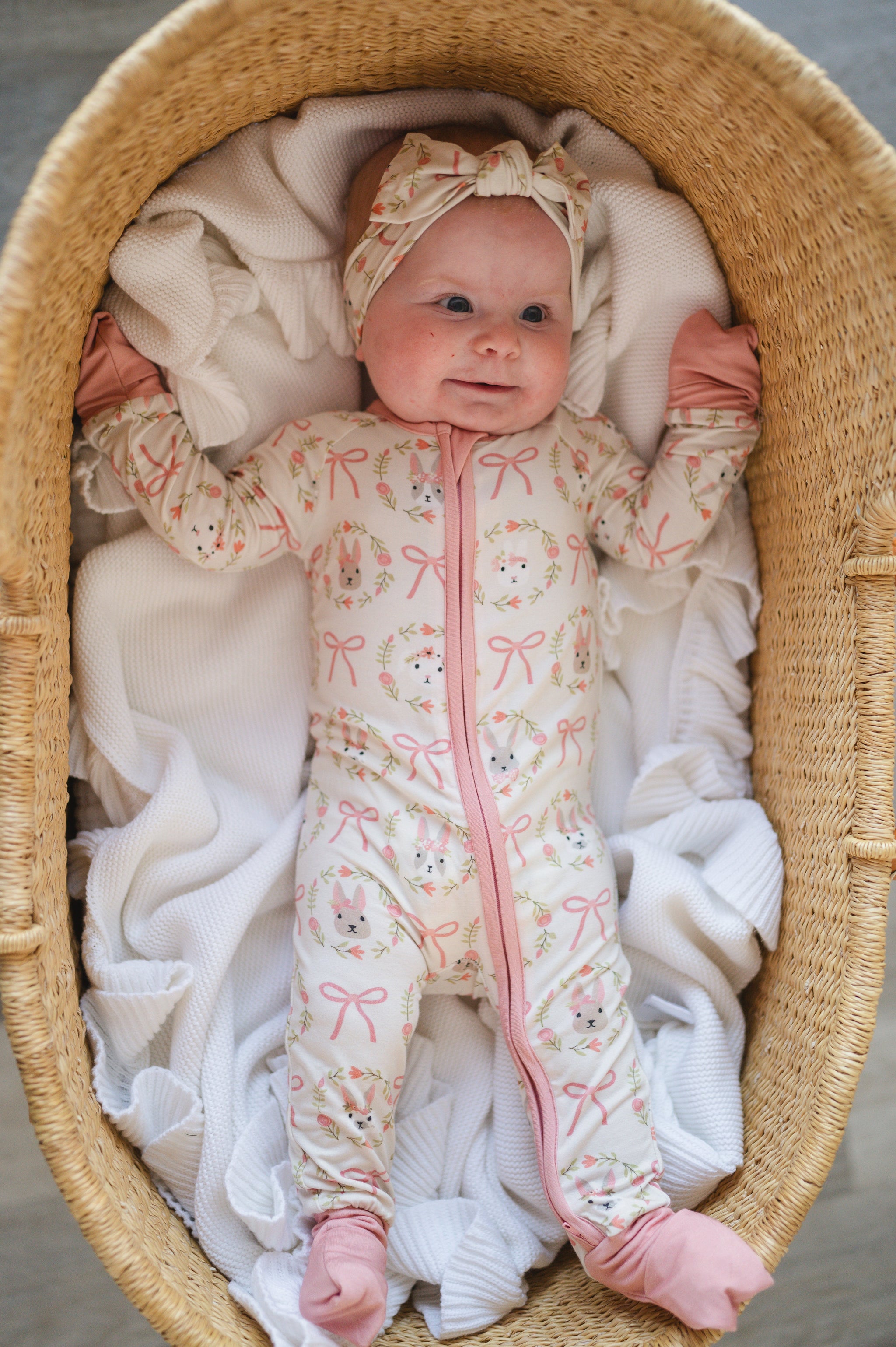 Bows & Bunnies (Convertible Zip Footies)