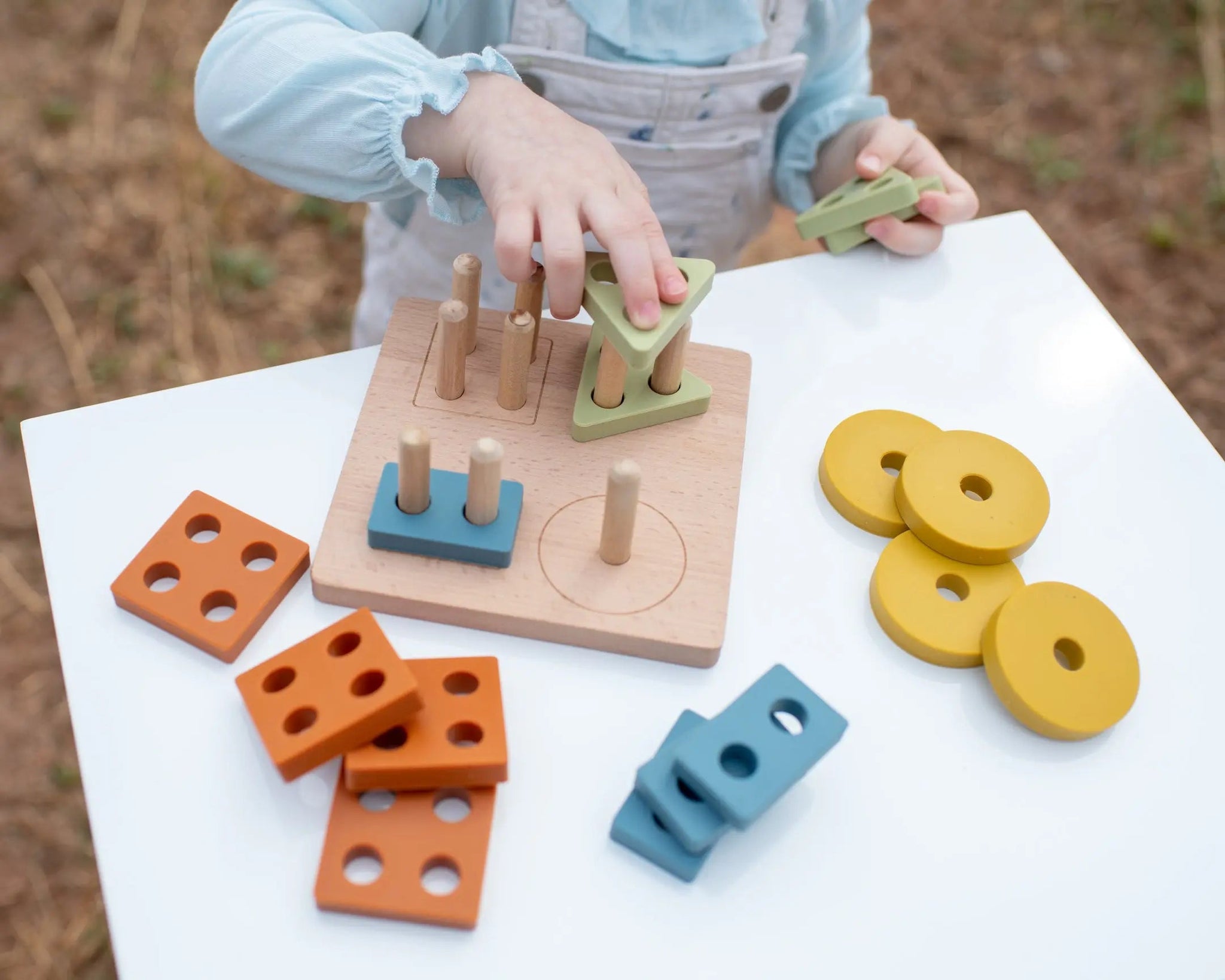 Three Little Tots Montessori Shape Puzzle Toy Lytl, supplementary photo
