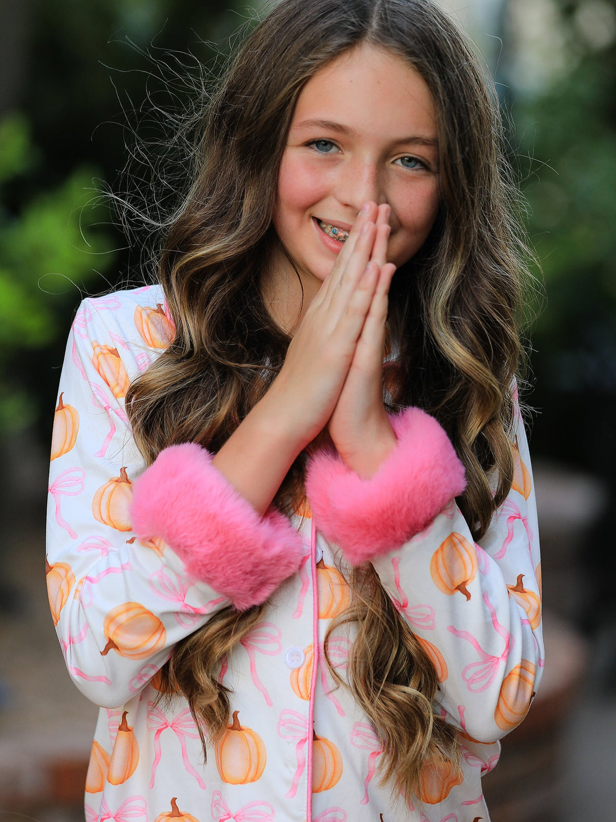 Three Little Tots Halloween Thanksgiving Pumpkin Bow Fur Pajama Set, extra product detail