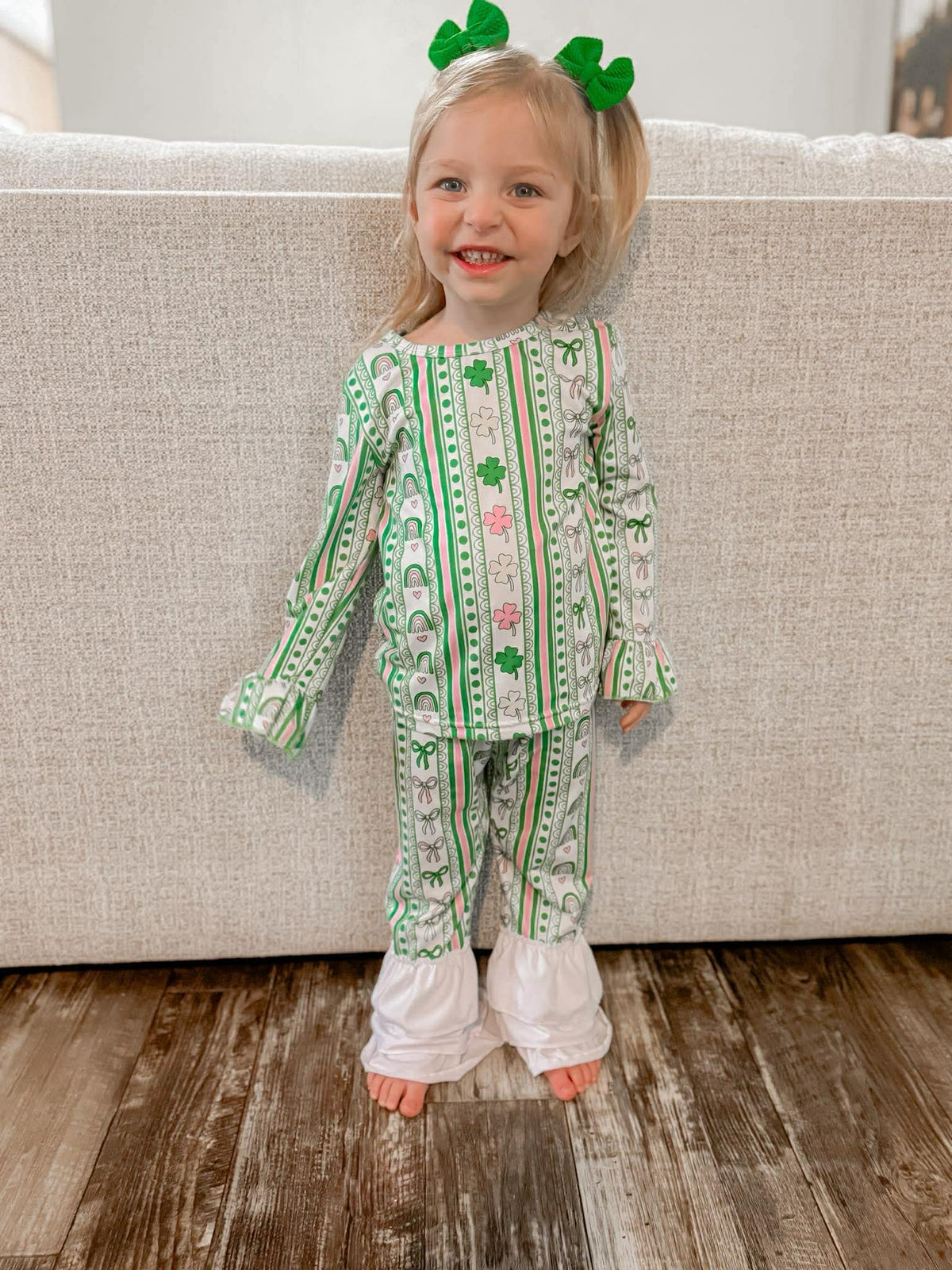 St Patty bows two piece ruffle set
