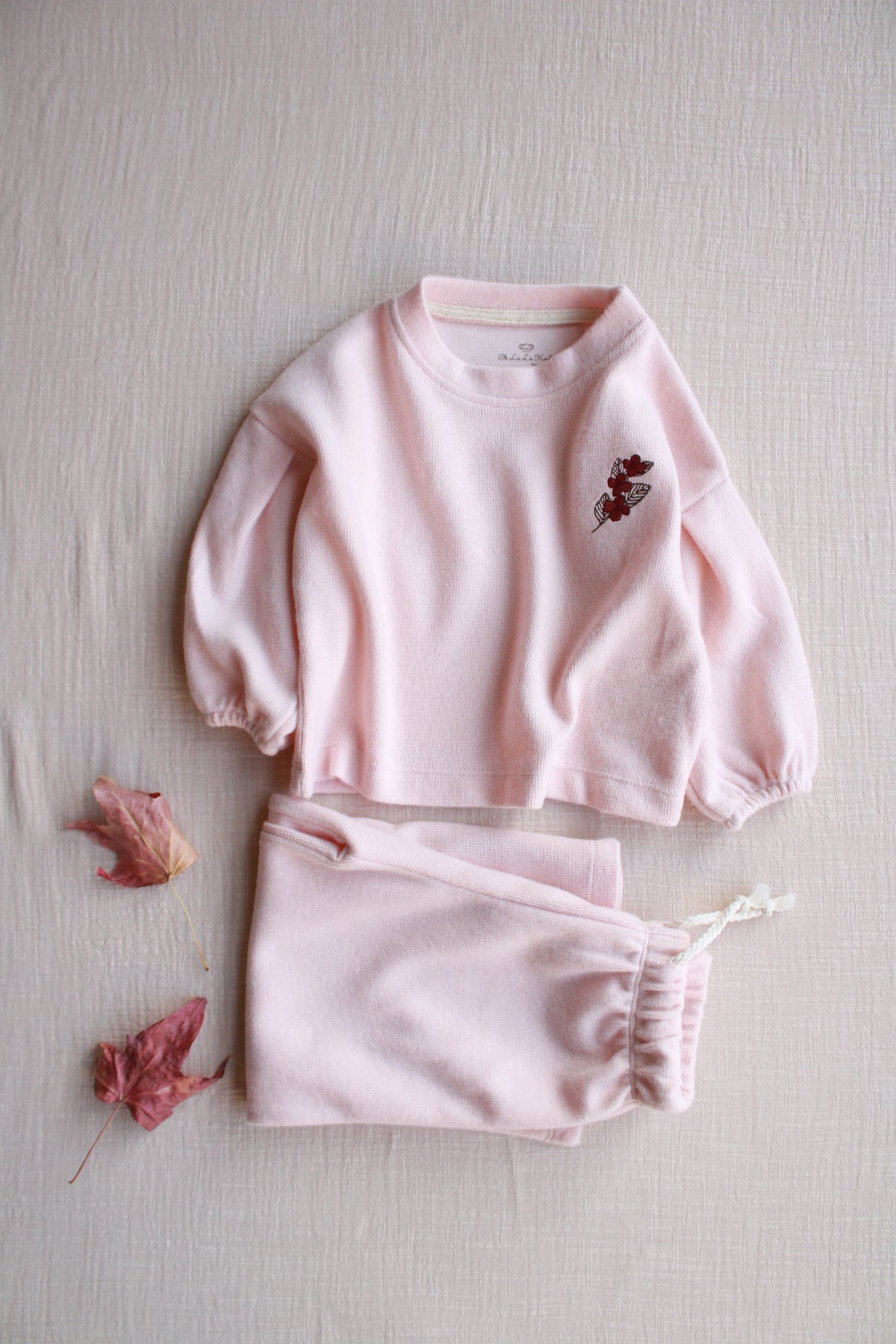 Soft Petal Lounge Set