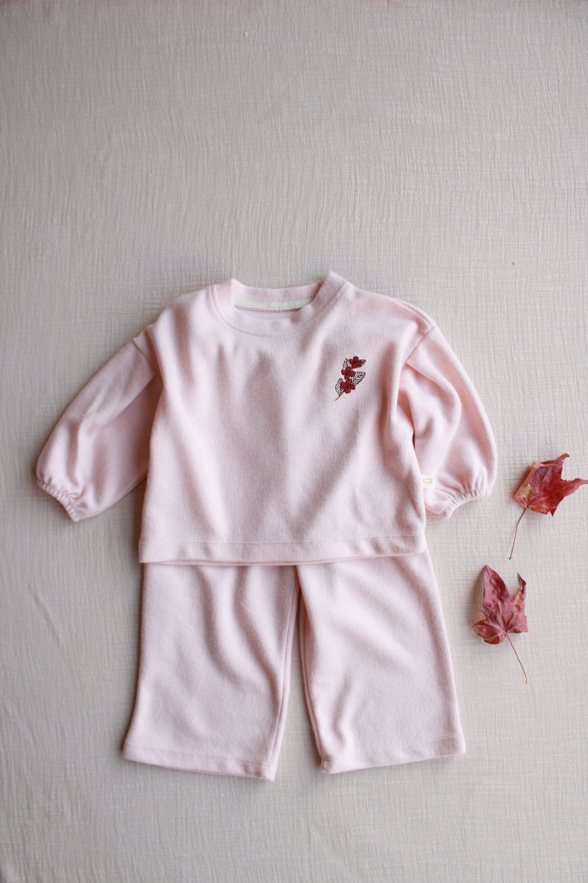 Soft Petal Lounge Set