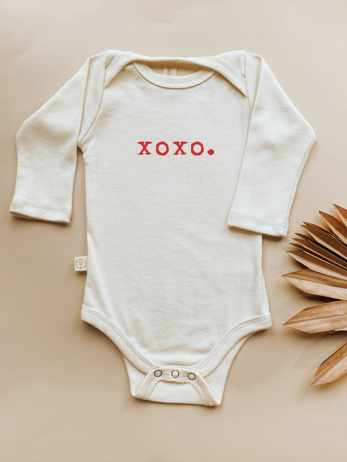 Three Little Tots Xoxo Organic Baby Bodysuit Long Sleeve, in Red