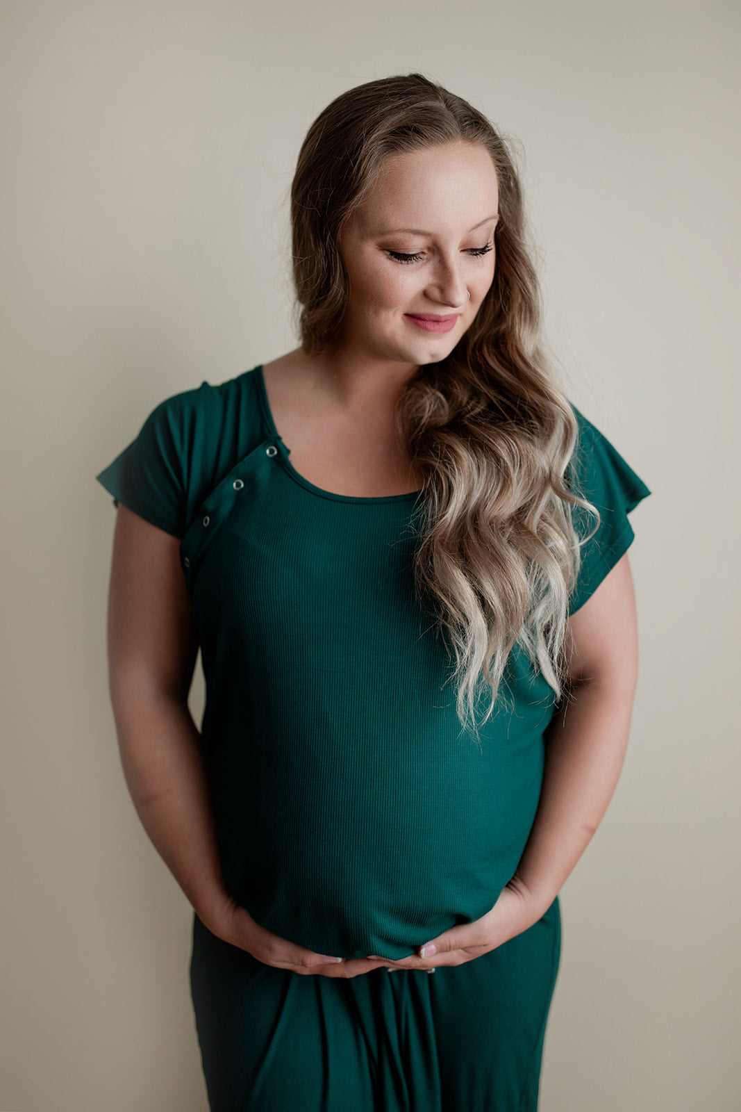 Comfortable hospital gown for expecting mothers, featuring snap closures for examinations and breastfeeding ease.