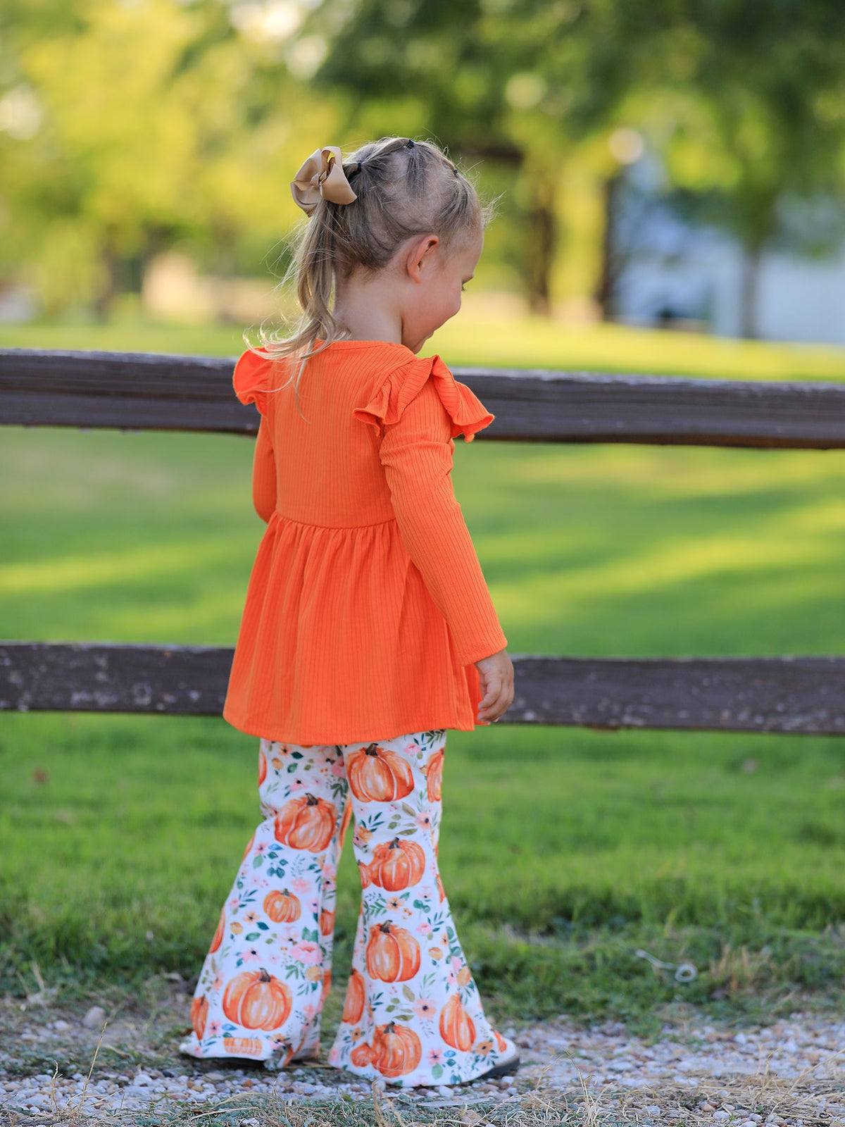 Three Little Tots Girls Fall Pumpkin Print Set, alternate angle