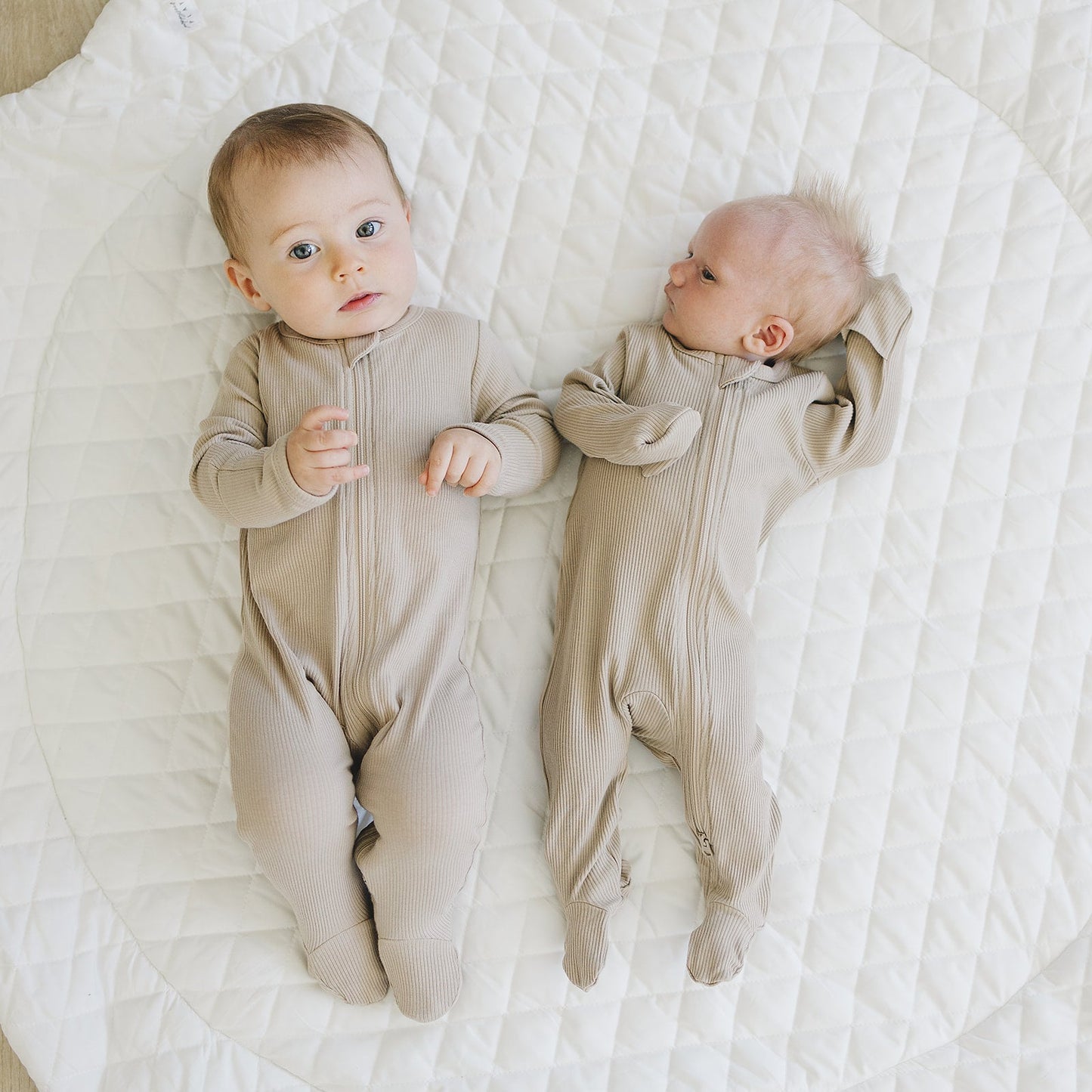Three Little Tots Oatmeal Organic Cotton Ribbed Zipper, sixth additional photo