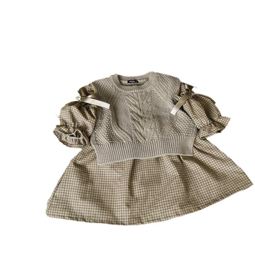 Three Little Tots Girl's Plaid Bow Princess Dress, extra product detail