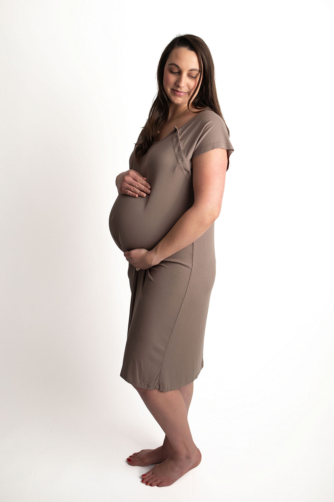 Three Little Tots Cocoa Brown Labor and delivery gown. The cutest softest Labor and delivery hospital gown. Snaps down the shoulder allow for you to pull up and down over IVs and for easy access to breastfeed