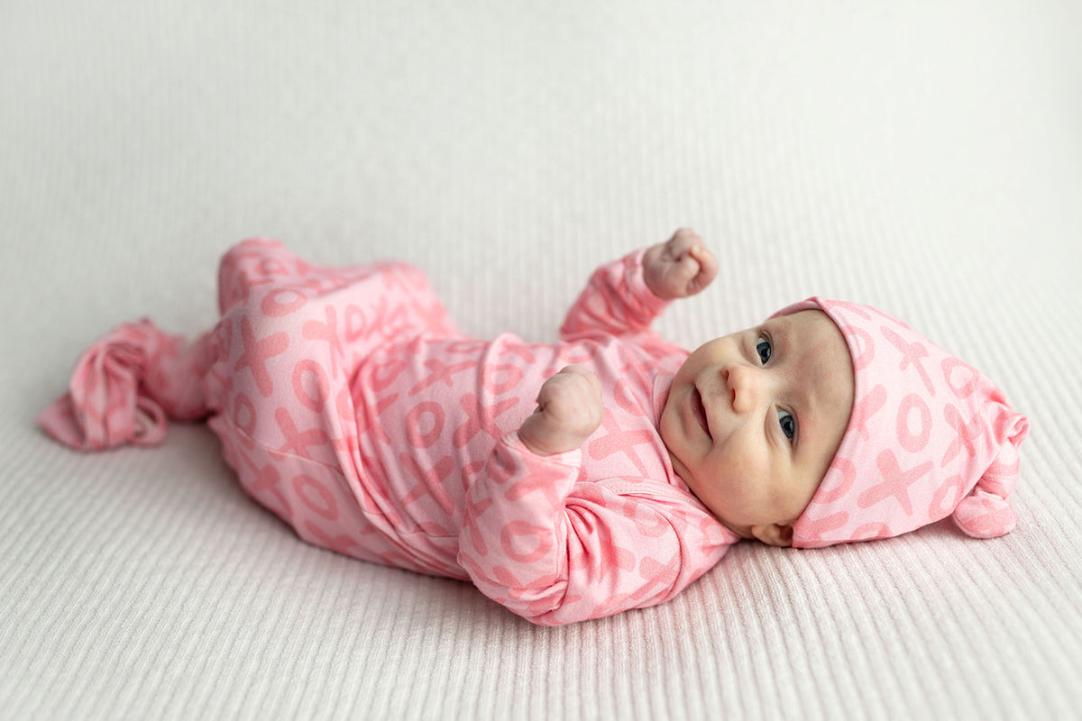 Three Little Tots Xoxo Love Valentine's Day Knotted Newborn Baby Gown, extra product detail