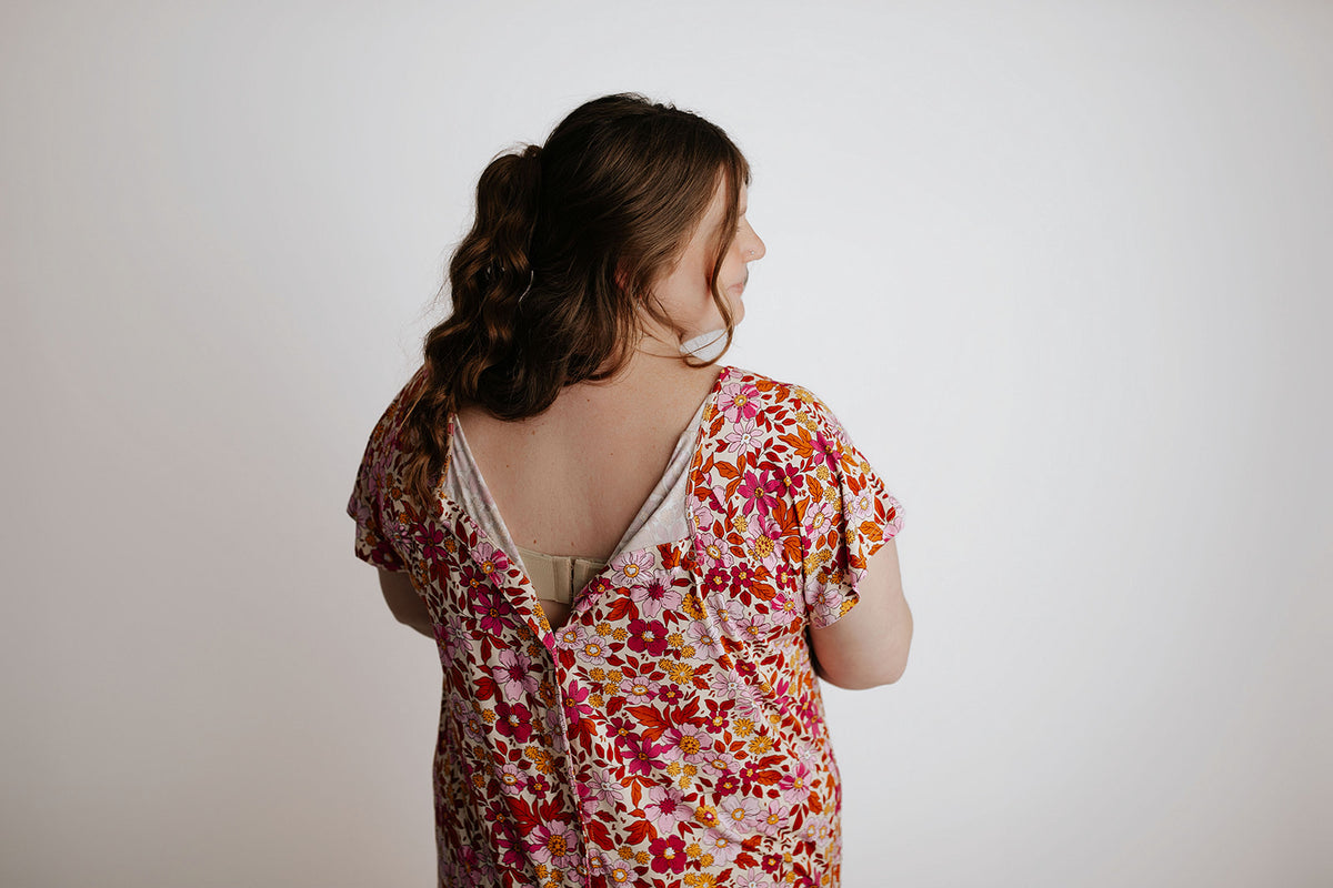 Three Little Tots Plus Size Wild Child Labor and Delivery Hospital Gown, supplementary photo