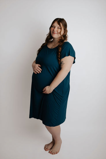 white christmas dresses Gwenyth Maternity Gown for Photoshoot main image 0
