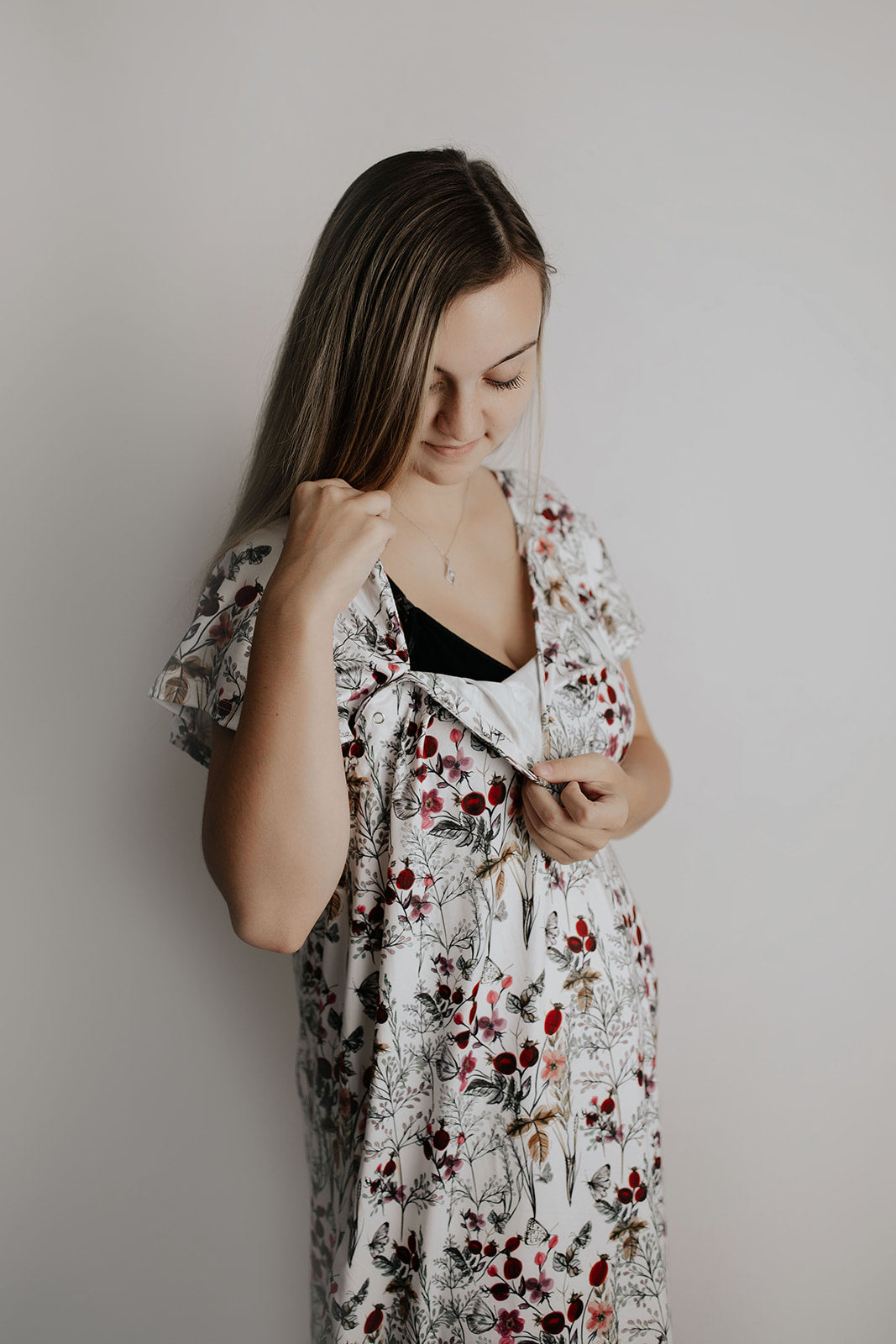 Three Little Tots Floral Mommy Labor and Delivery Nursing Hospital Gown, additional product photo