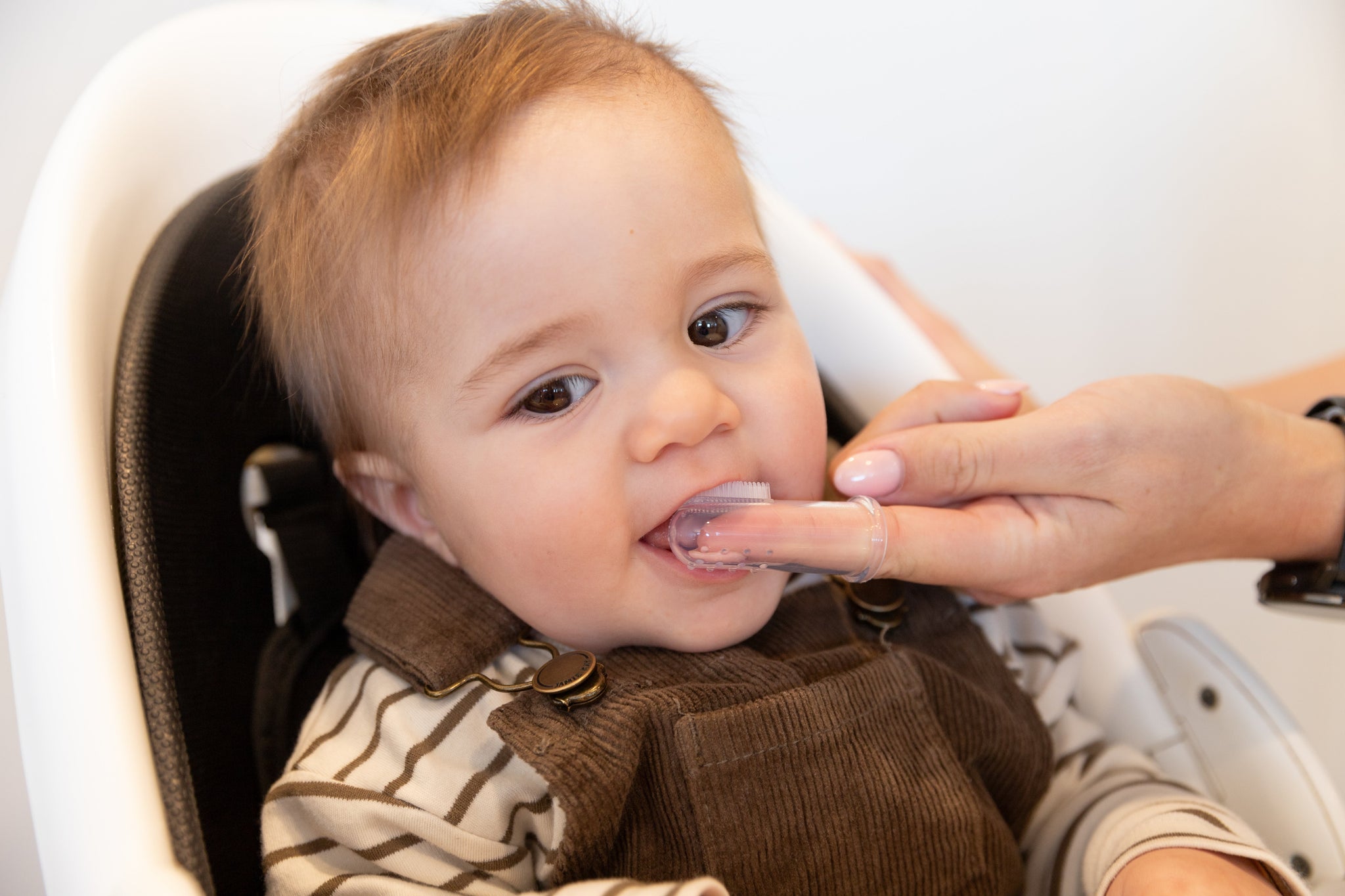 Haakaa Silicone Finger Toothbrush Set 2pcs (Small & Large)