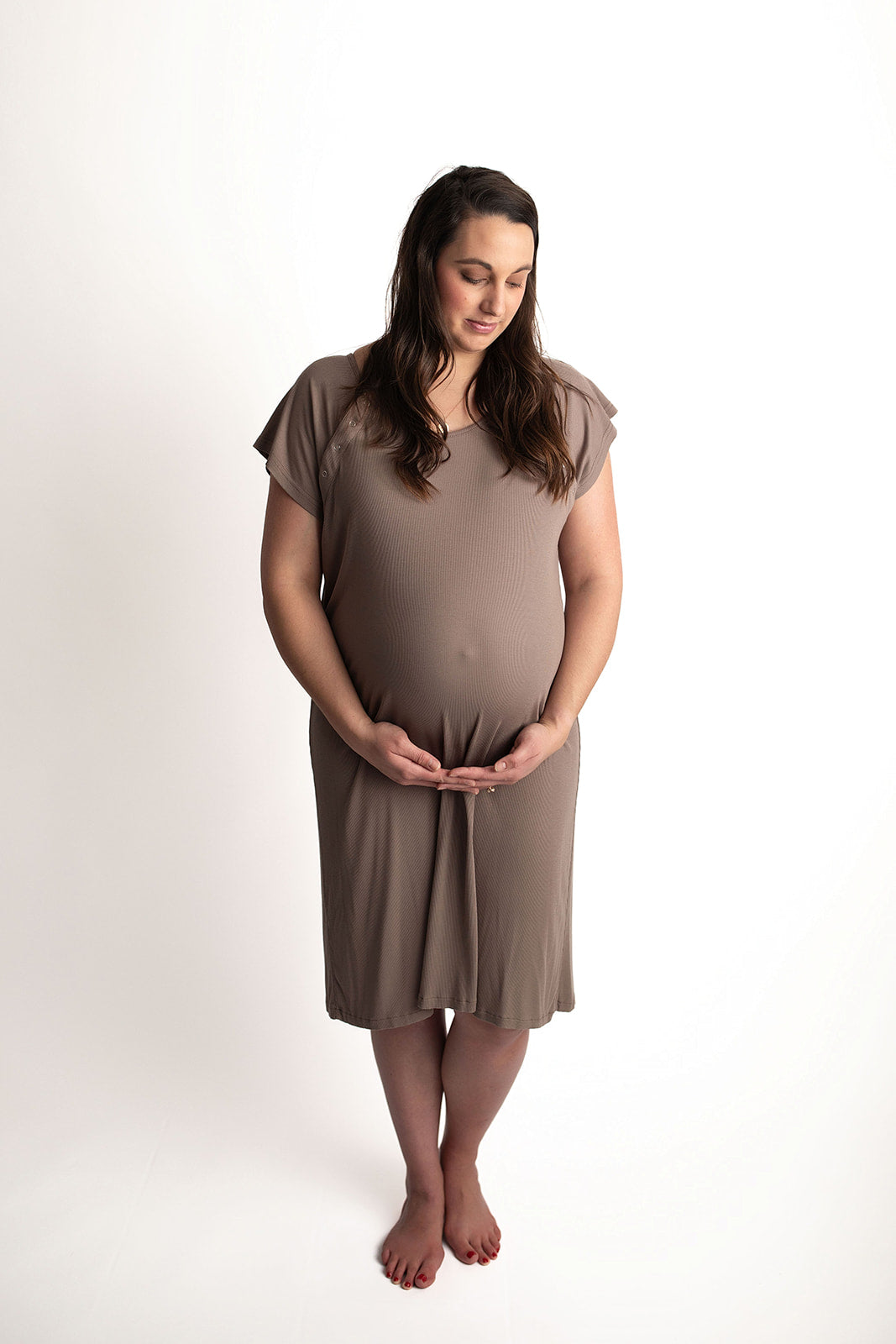 Three Little Tots Cocoa Brown Labor and delivery gown. The cutest softest Labor and delivery hospital gown. Snaps down the shoulder allow for you to pull up and down over IVs and for easy access to breastfeed