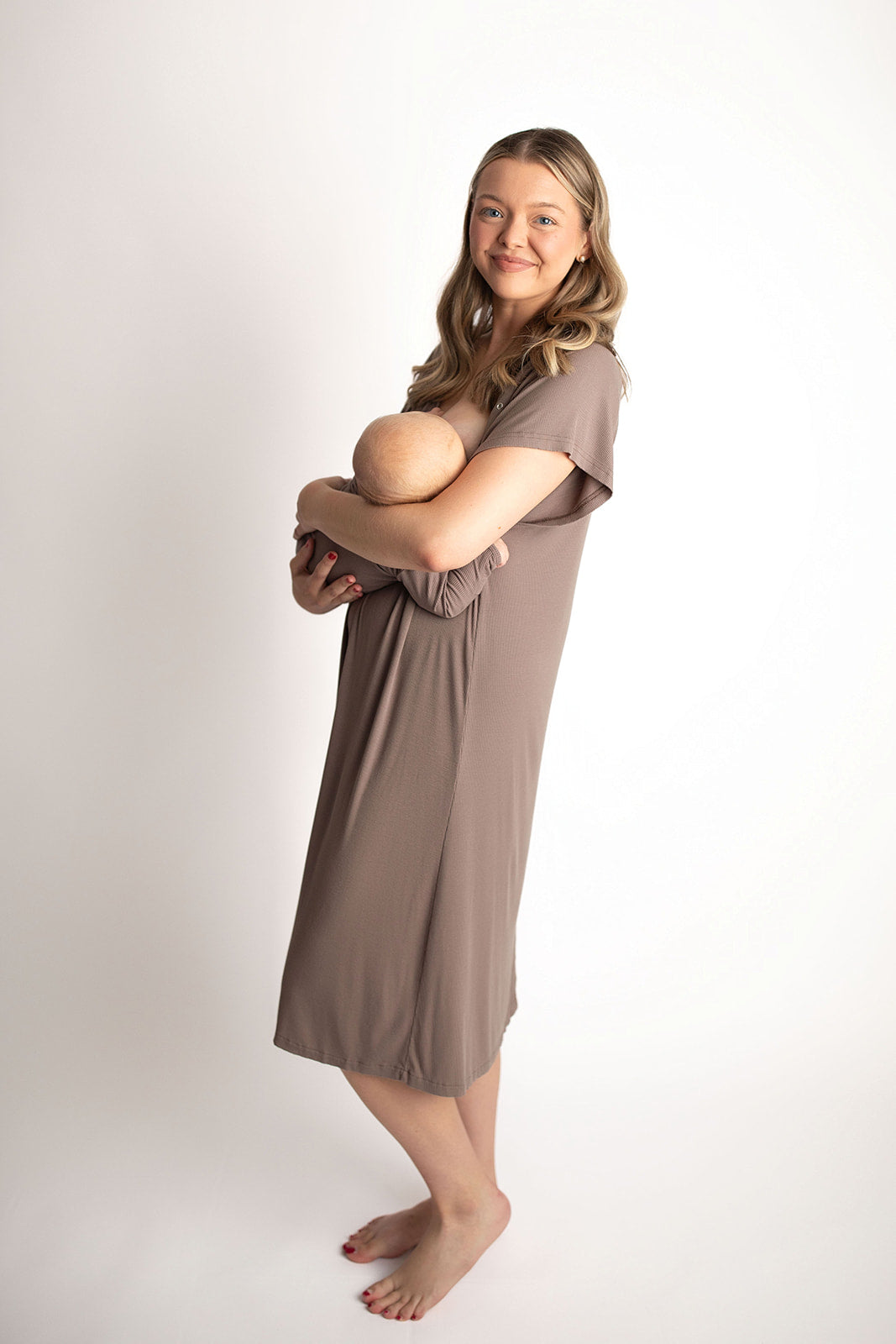 Three Little Tots Cocoa Brown Labor and delivery gown. The cutest softest Labor and delivery hospital gown. Snaps down the shoulder allow for you to pull up and down over IVs and for easy access to breastfeed