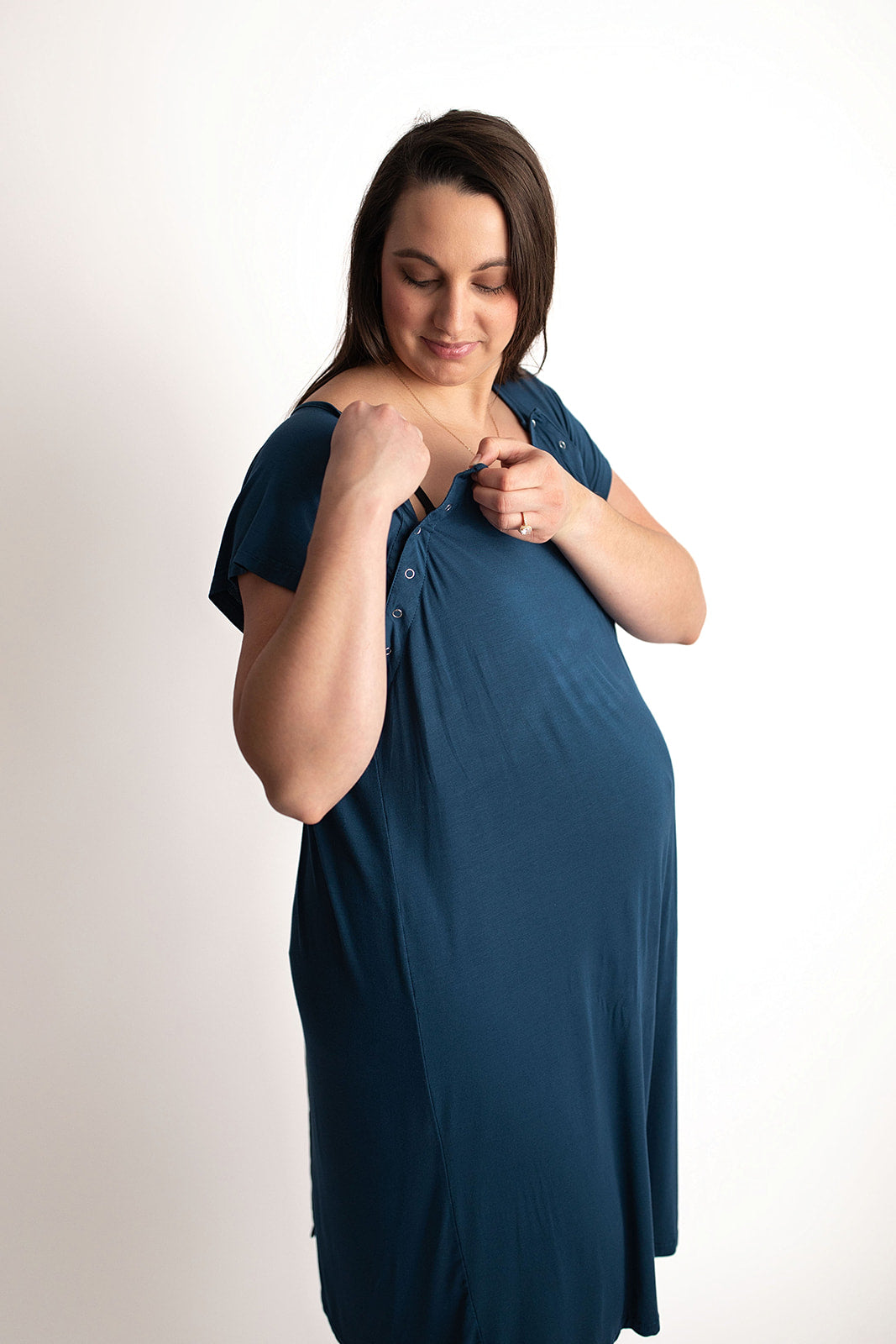 Three Little Tots Navy Blue Labor and delivery gown. The cutest softest Labor and delivery hospital gown. Snaps down the shoulder allow for you to pull up and down over IVs and for easy access to breastfeed