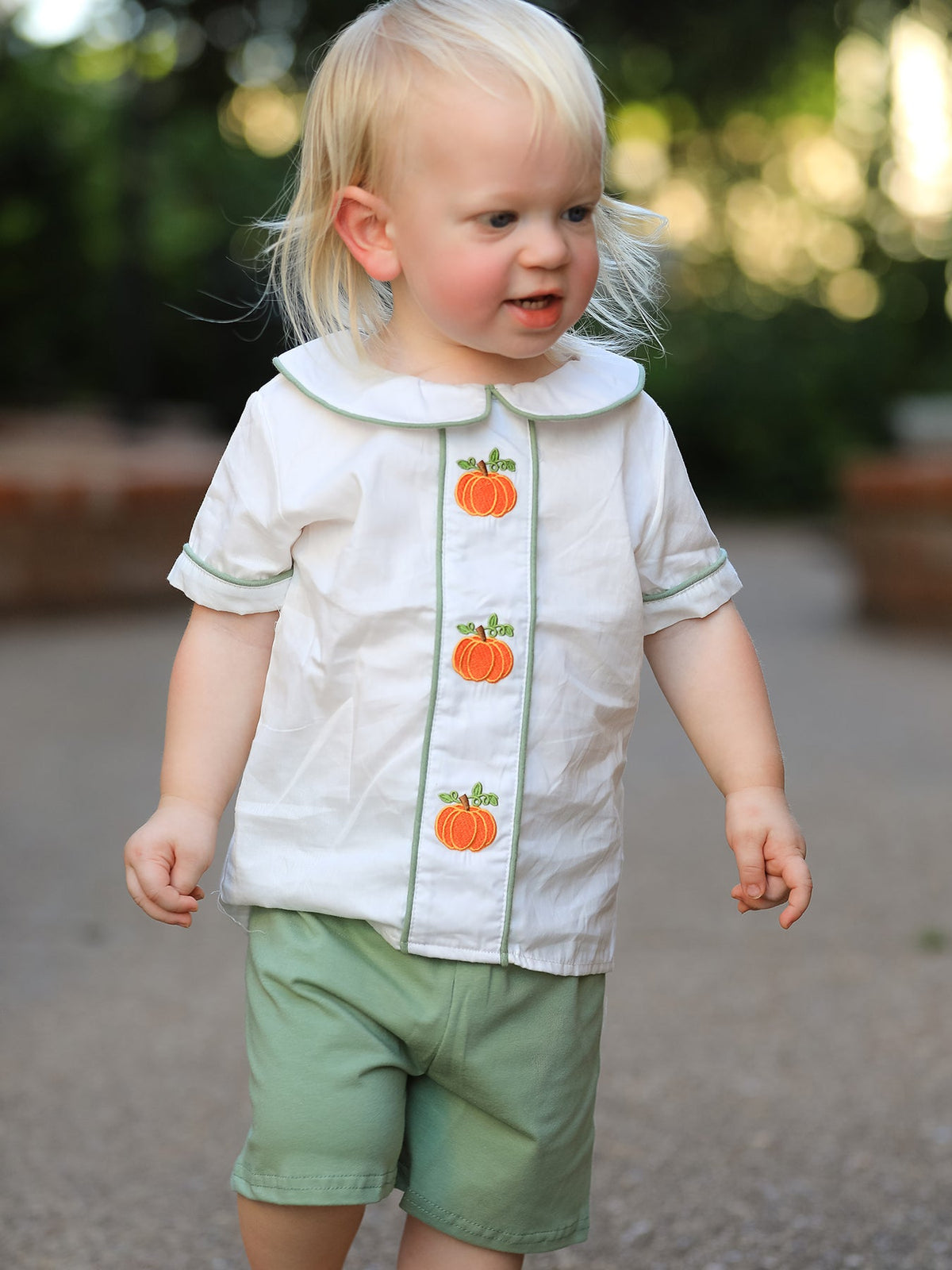 Three Little Tots Thanksgiving and Halloween Pumpkin Applique Boy's Set, alternate angle