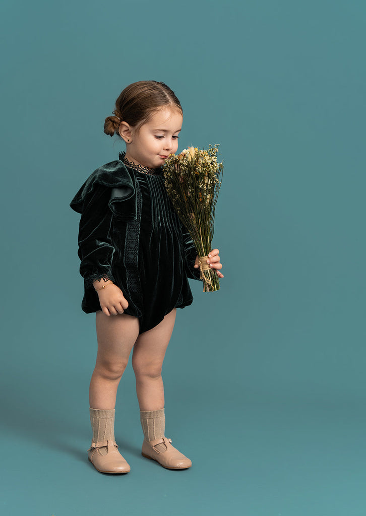 Crushed Velour Bubble with Lace Trim