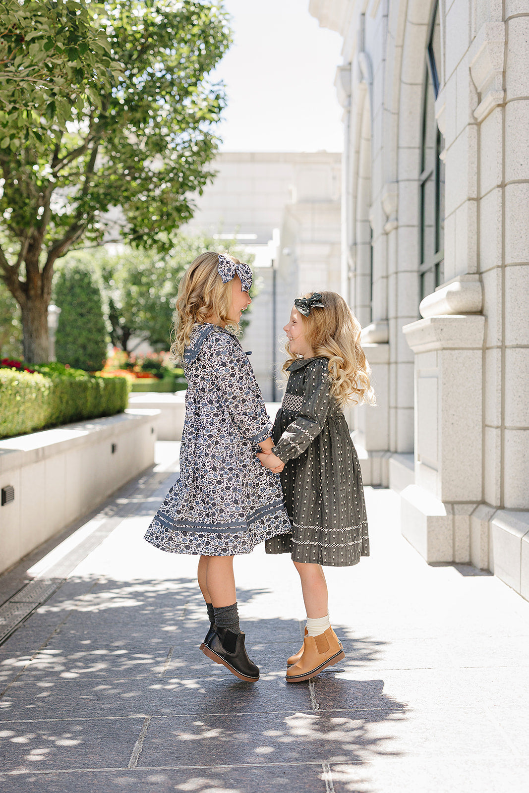 Three Little Tots Tulip Smocked Peter Pan Collar Dress, supplementary photo