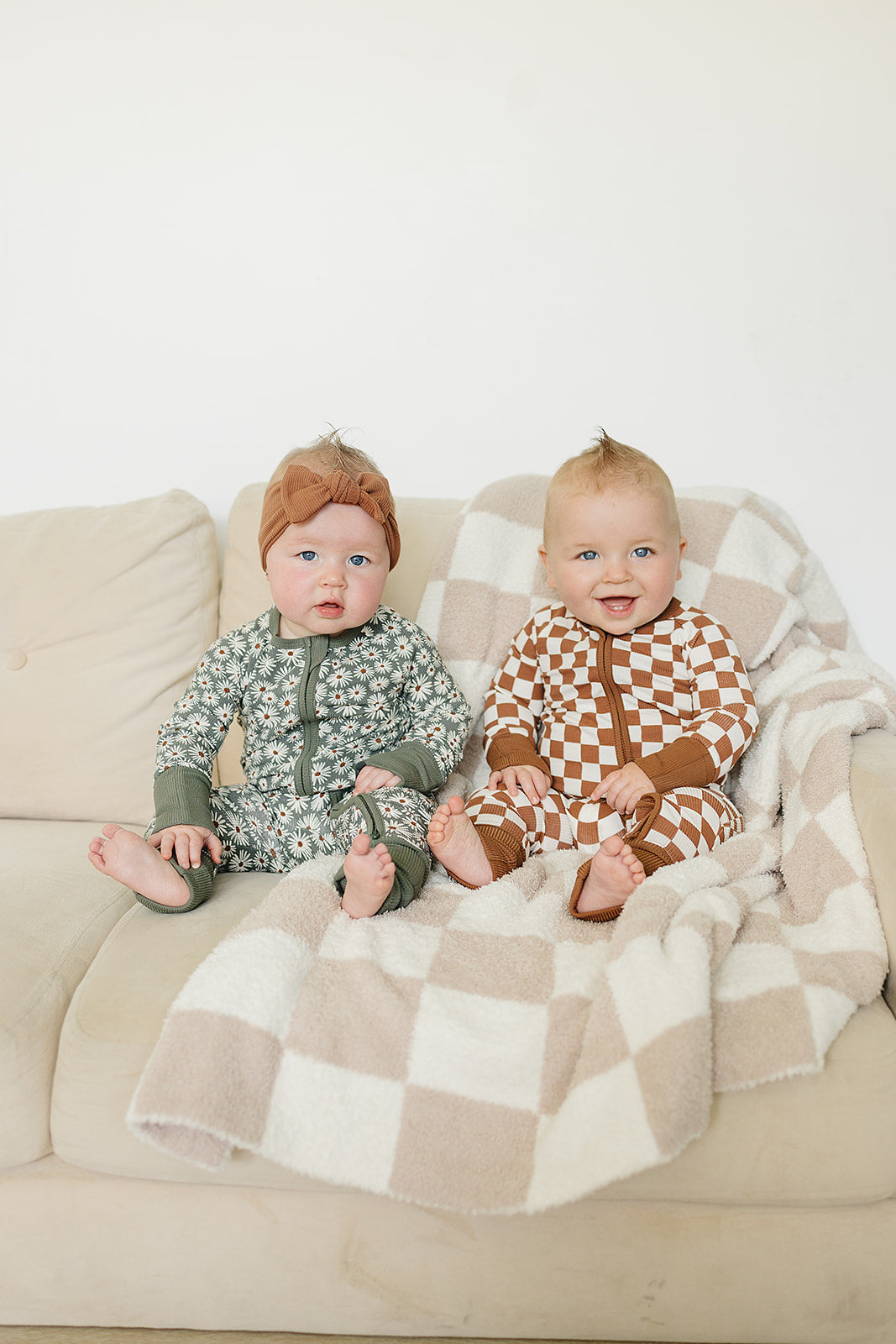 Three Little Tots Rust Checkered Ribbed Bamboo Zipper, additional view