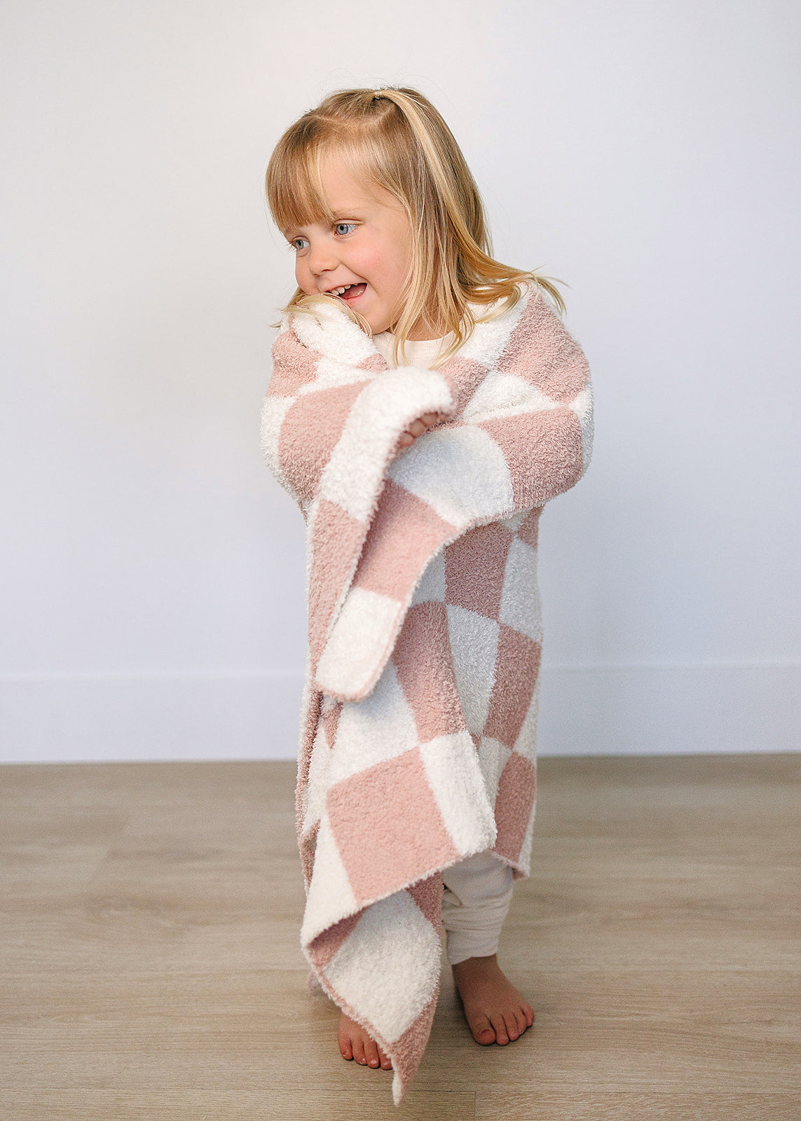 Three Little Tots Pink Checkered Plush Blanket, alternate angle