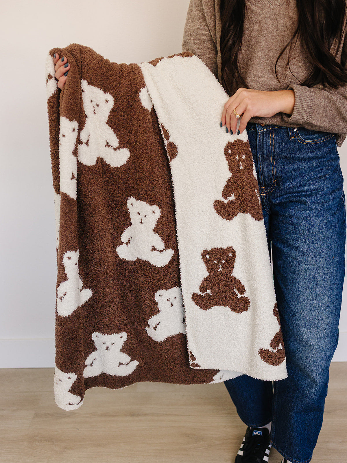 Three Little Tots Teddy Bear Plush Blanket, another angle