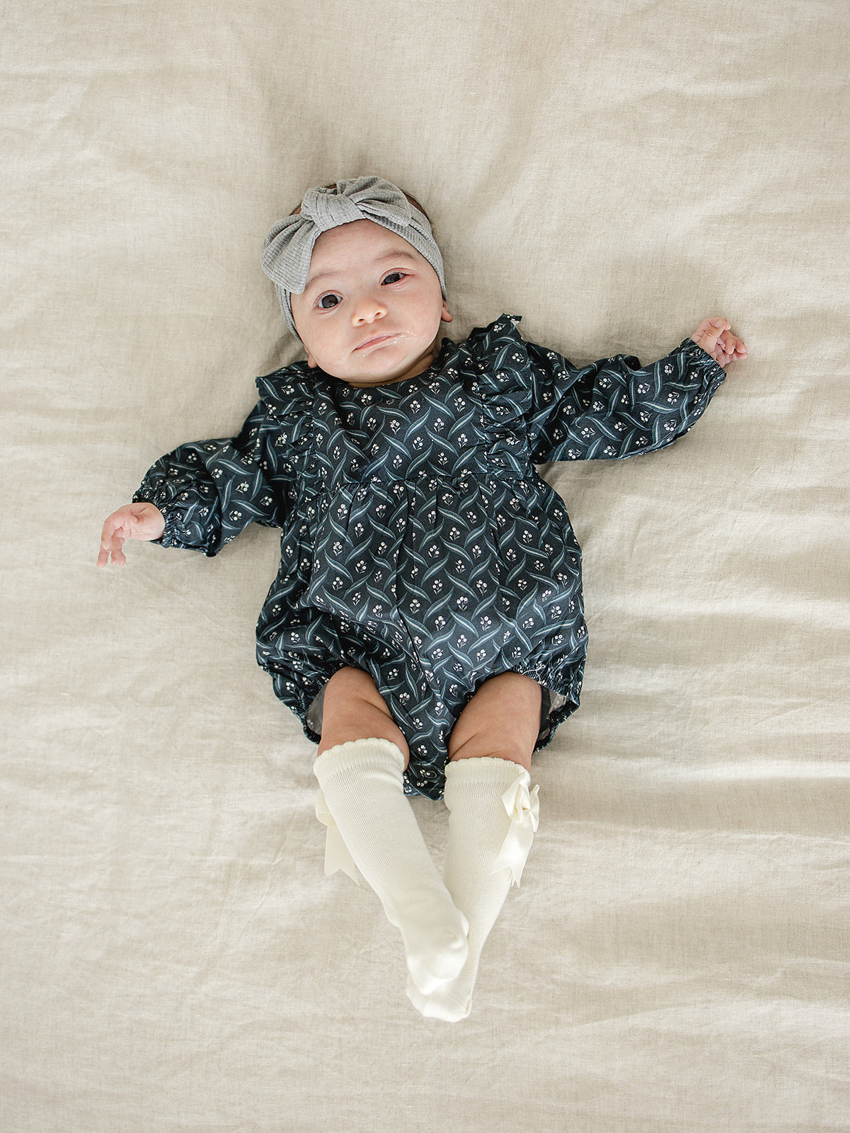 Three Little Tots Mebie High Rise Bow Socks, seventh additional photo