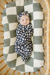 Three Little Tots Navy Daisy Ribbed Bamboo Head Wrap, additional view