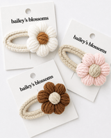 Crochet Daisy Clip - Mocha