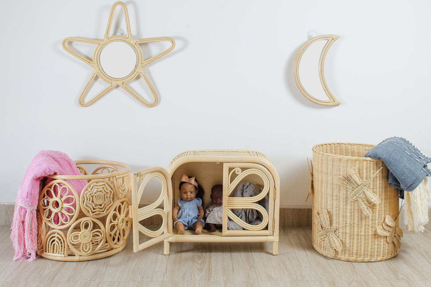 Rattan Star Wall Mirror – Boho & Space Kids Room Decor - Celestial Theme - Universe theme kids room