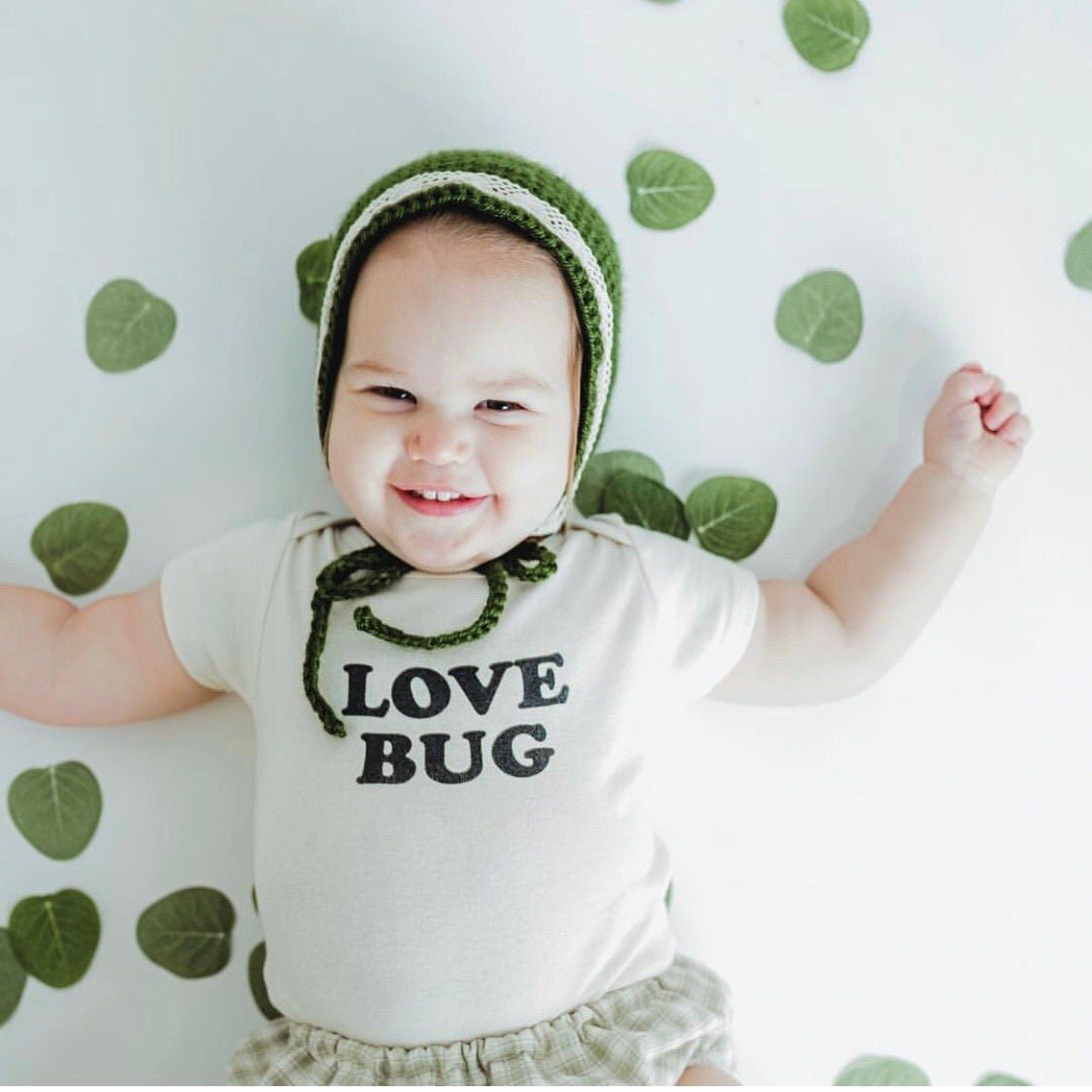 Three Little Tots Love Bug Organic Baby Bodysuit, additional product photo