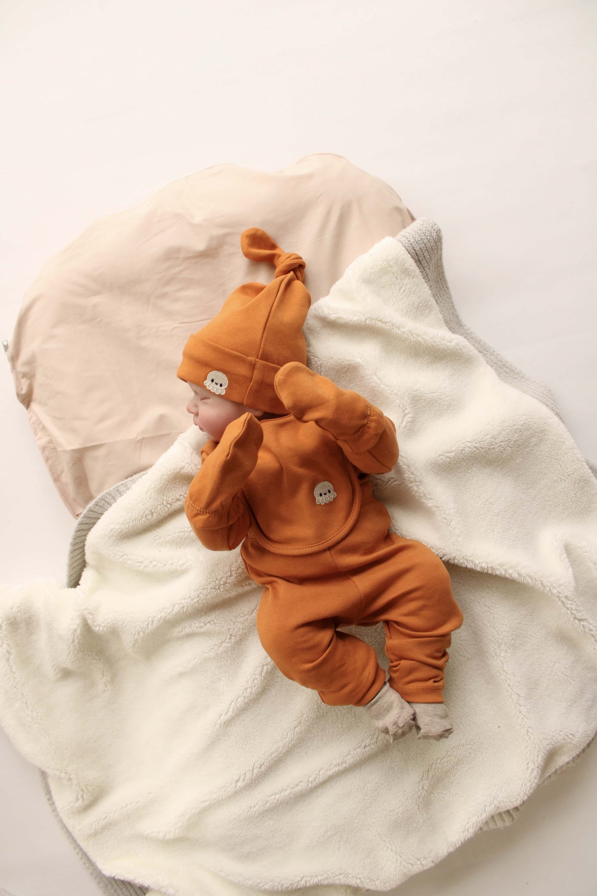 Octopus Patterned 5 Piece Newborn Set