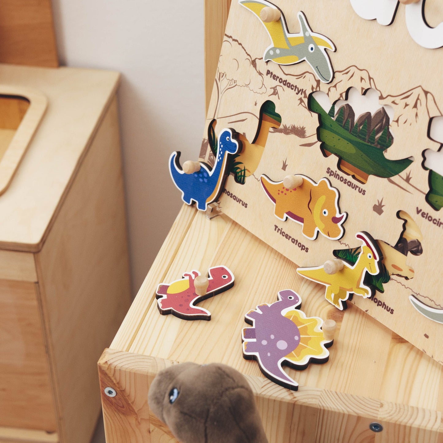 Dinosaurs Name Board