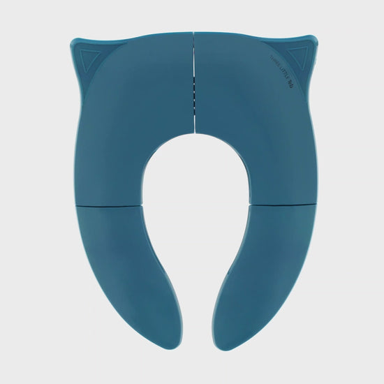Keep your child clean and comfortable with our foldable potty seat, perfect for travel and home use.