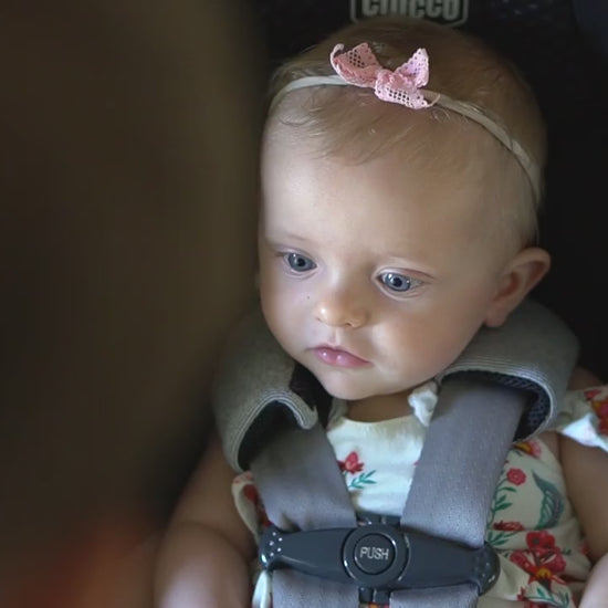 How to attach a Three Little Tots no touching sign to a car seat.
