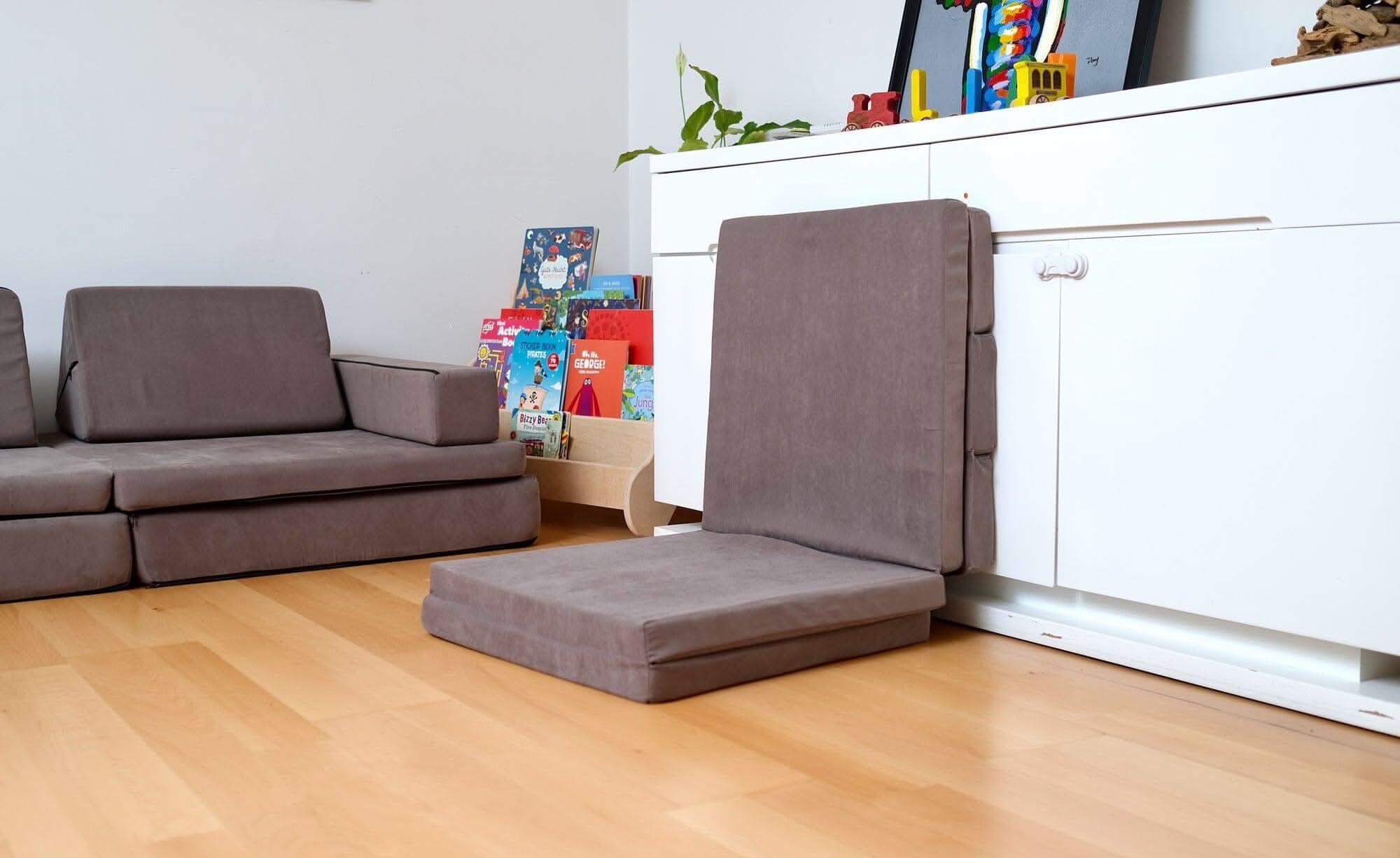 Transformable Kids Play Mat and Couch for Playtime and Relaxation