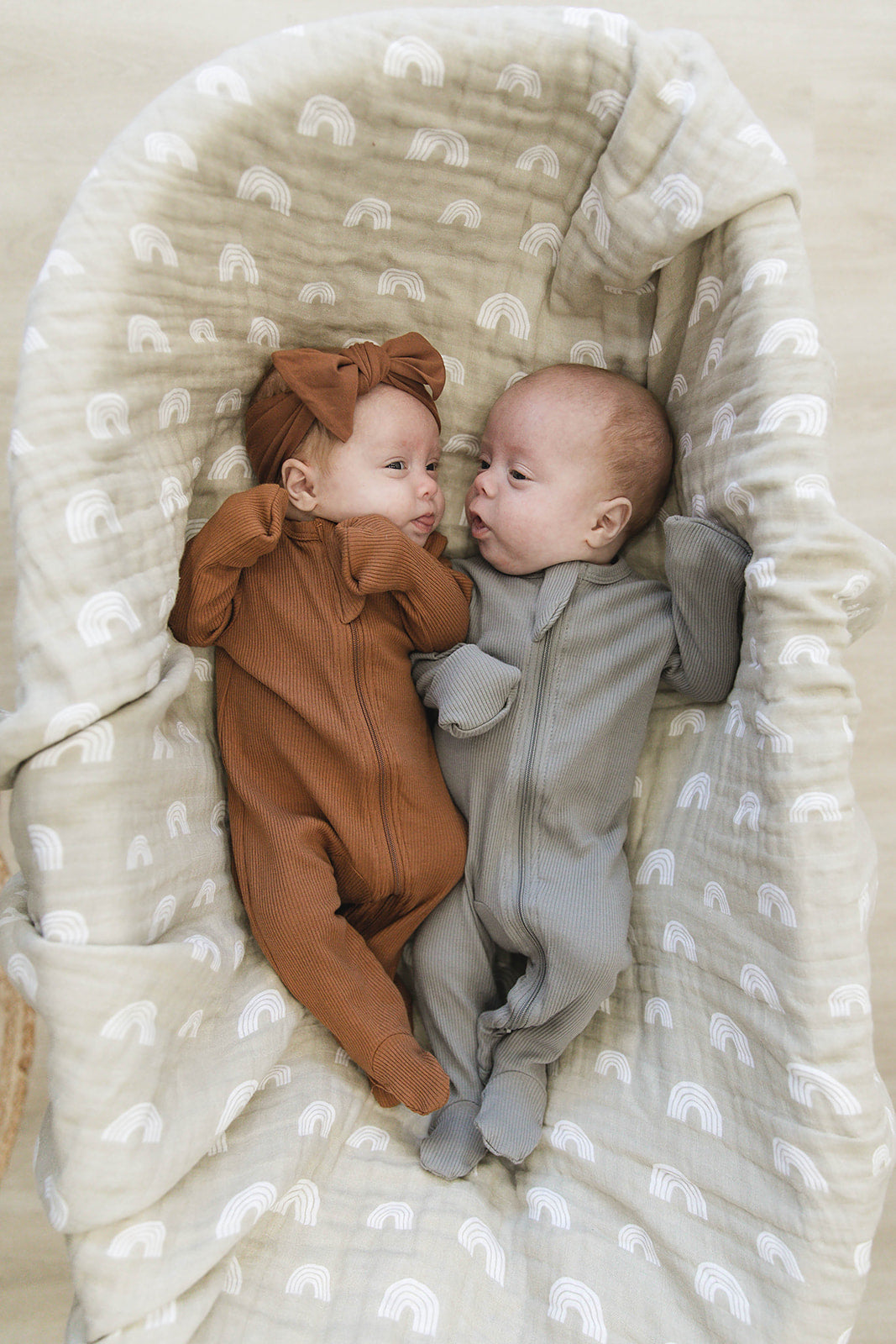 Three Little Tots Grey Organic Cotton Ribbed Zipper, extra product detail