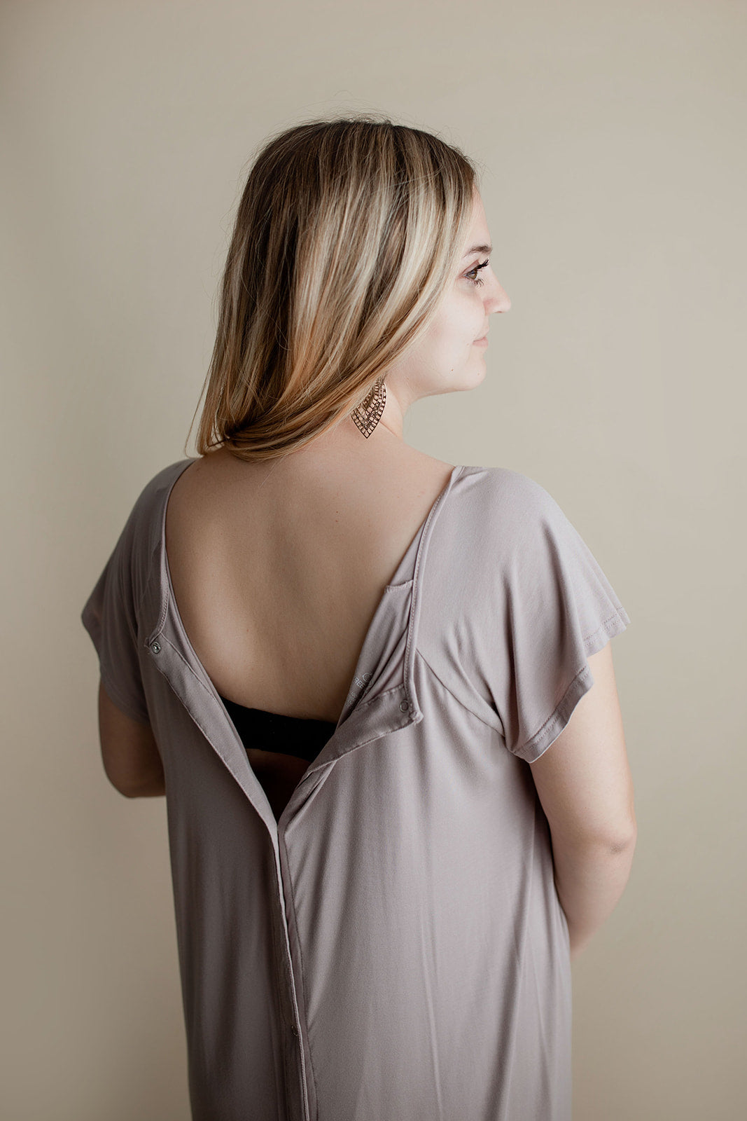 Say goodbye to old hospital gowns, hello to breathable, doctor-recommended labor and delivery comfort.